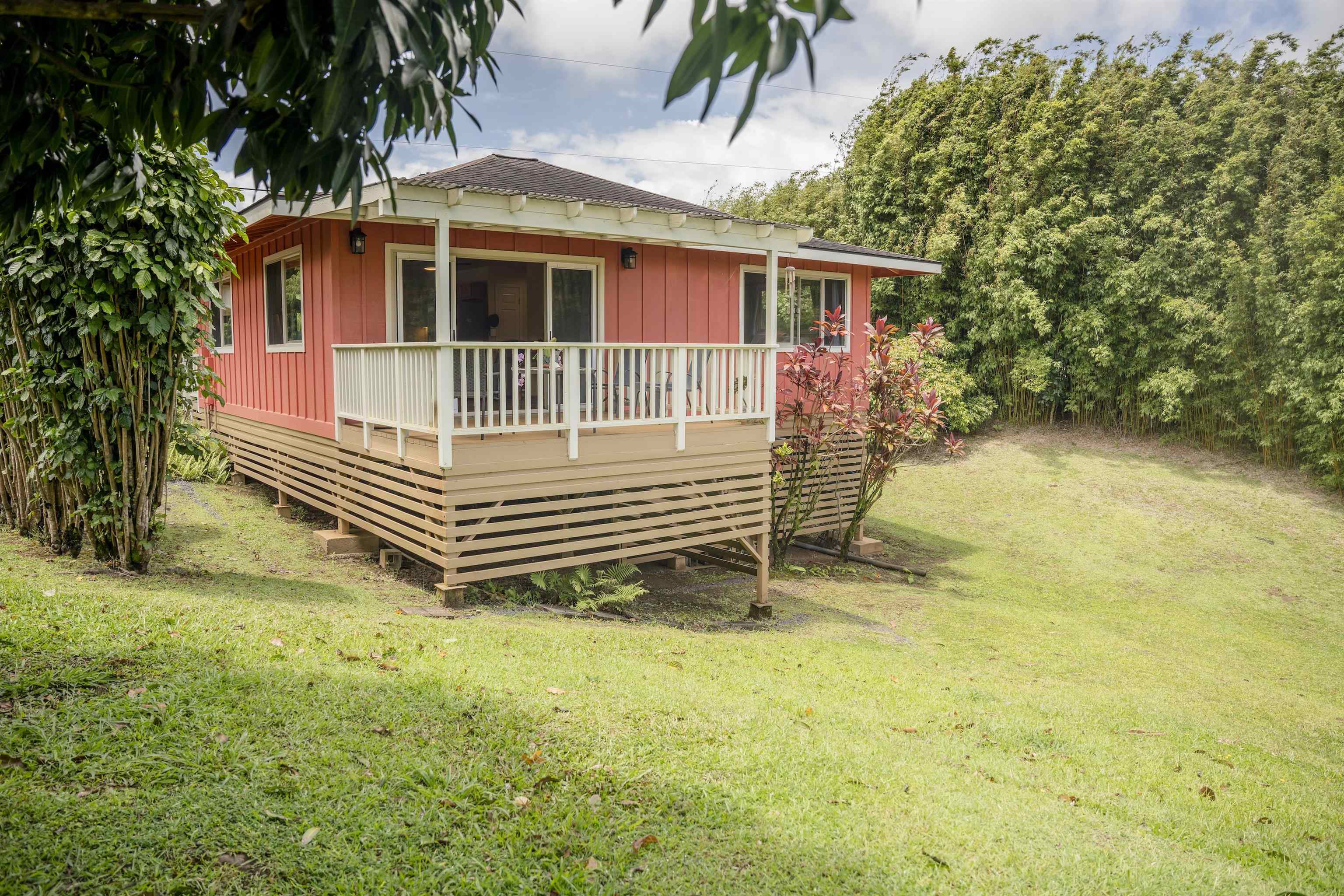 694  Kaupakalua Rd Kaupakalua, Haiku home - photo 12 of 20