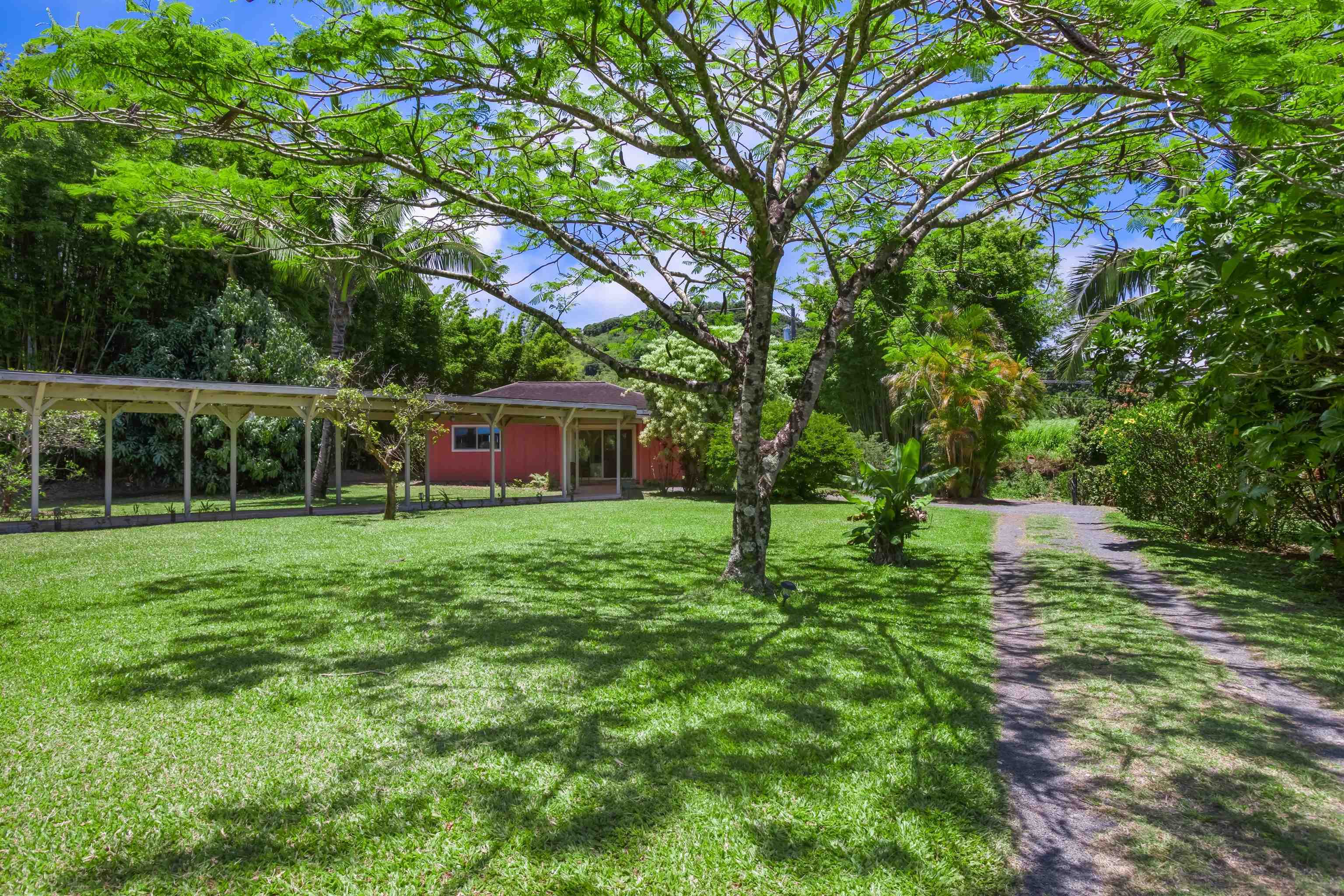 698  Kaupakalua Rd Haiku, Haiku home - photo 17 of 30