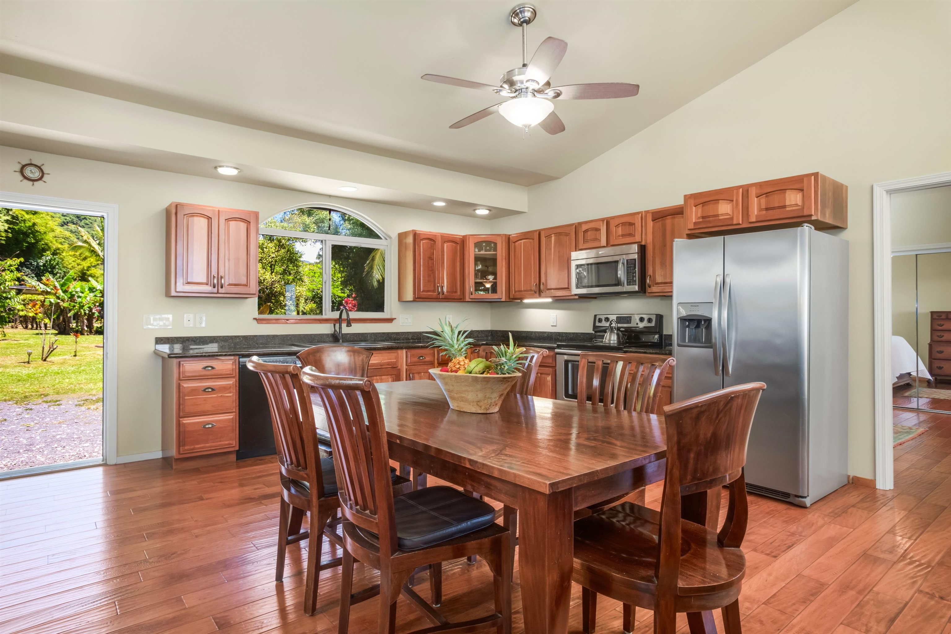 698  Kaupakalua Rd Haiku, Haiku home - photo 10 of 30