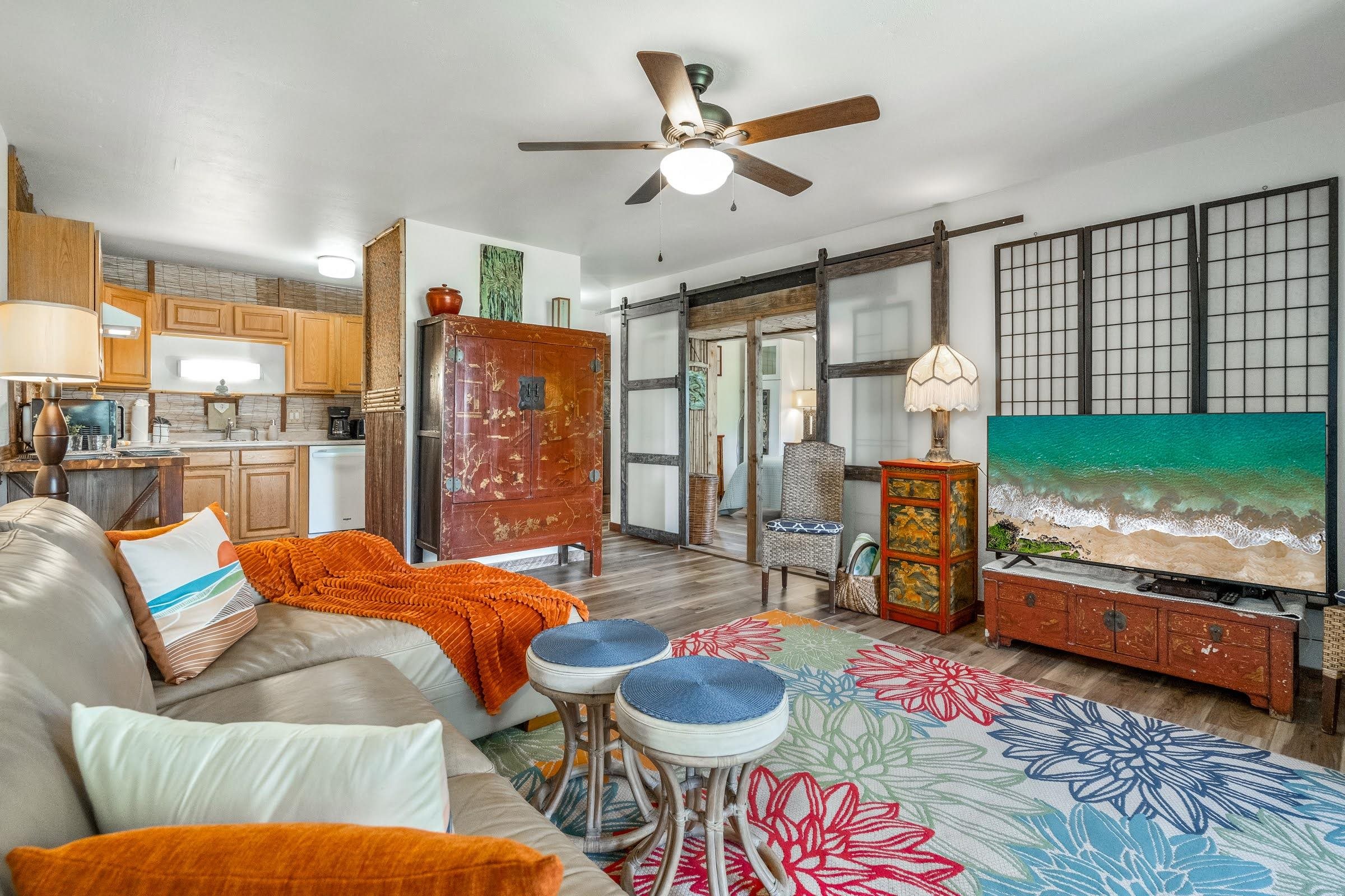 Hale Mahialani condo # 4, Kihei, Hawaii - photo 13 of 39