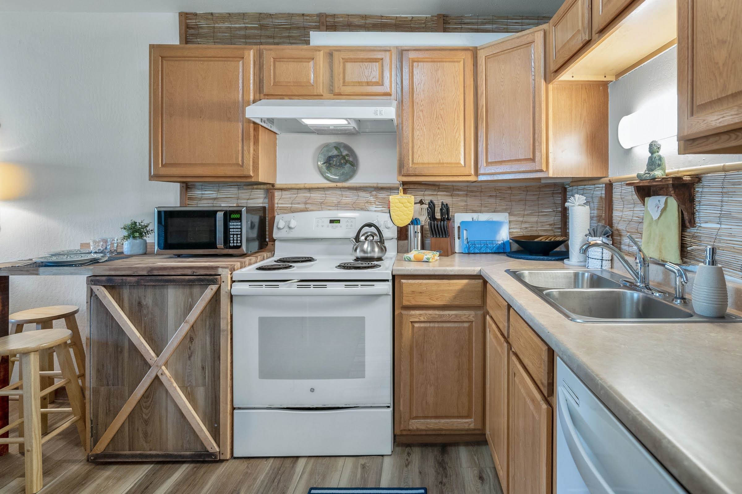 Hale Mahialani condo # 4, Kihei, Hawaii - photo 20 of 39