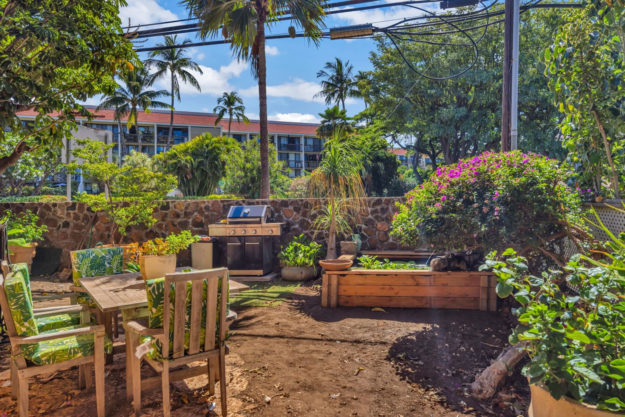 Hale Mahialani condo # 5, Kihei, Hawaii - photo 34 of 46