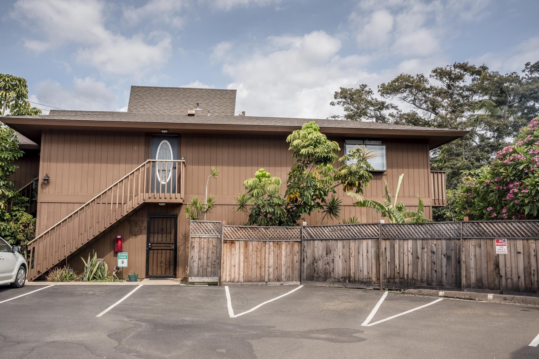 Hale Mahialani condo # 6, Kihei, Hawaii - photo 30 of 32