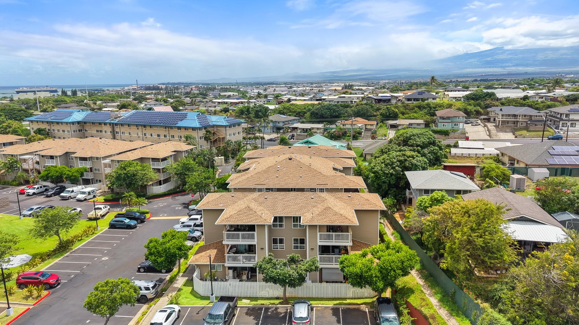 Kahului Ikena condo # 126, Kahului, Hawaii - photo 40 of 43
