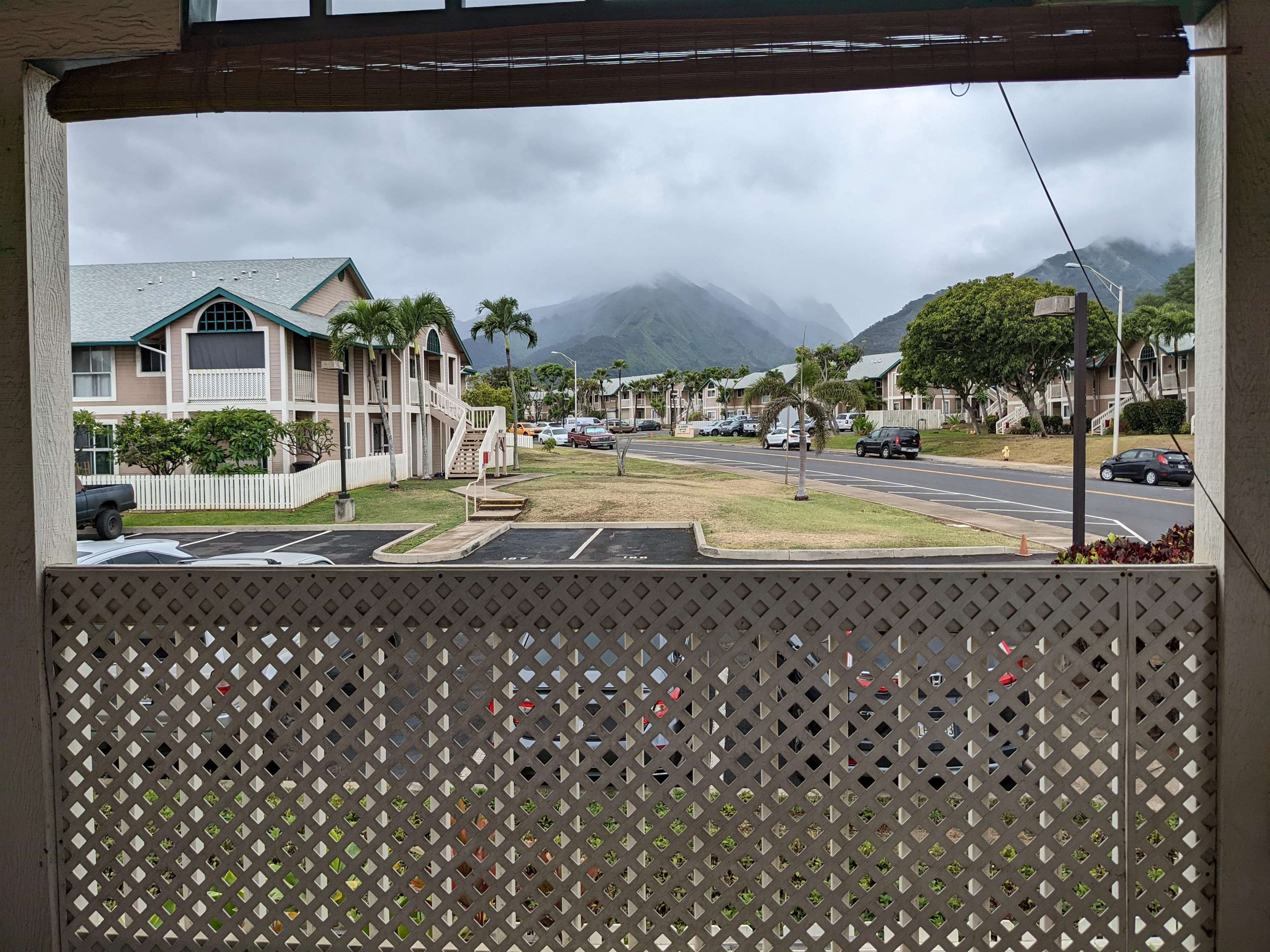 Iao Parkside I condo # 7-203, Wailuku, Hawaii - photo 4 of 15