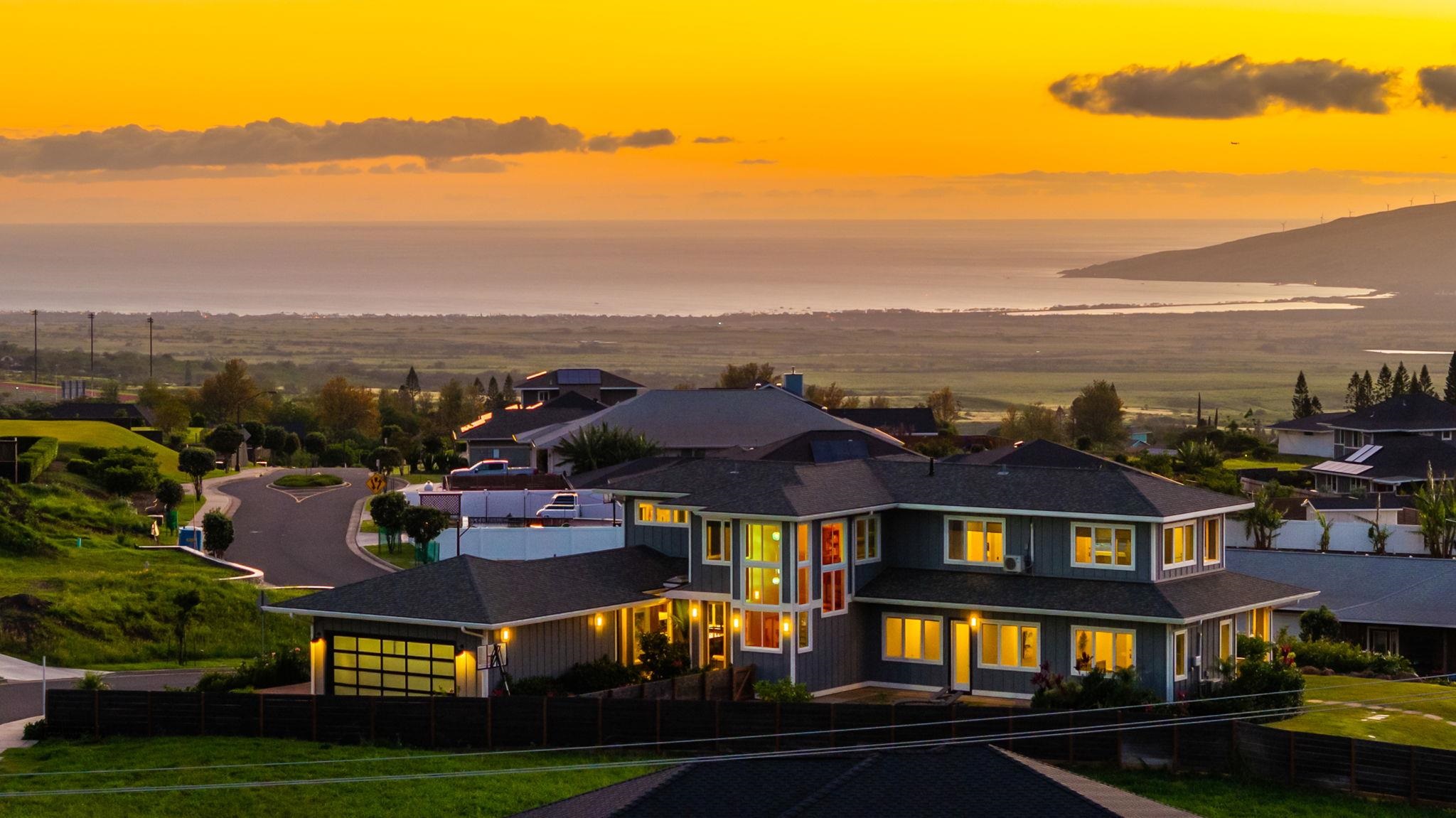 7  Lilinoe Pl Kualono, Pukalani home - photo 2 of 50