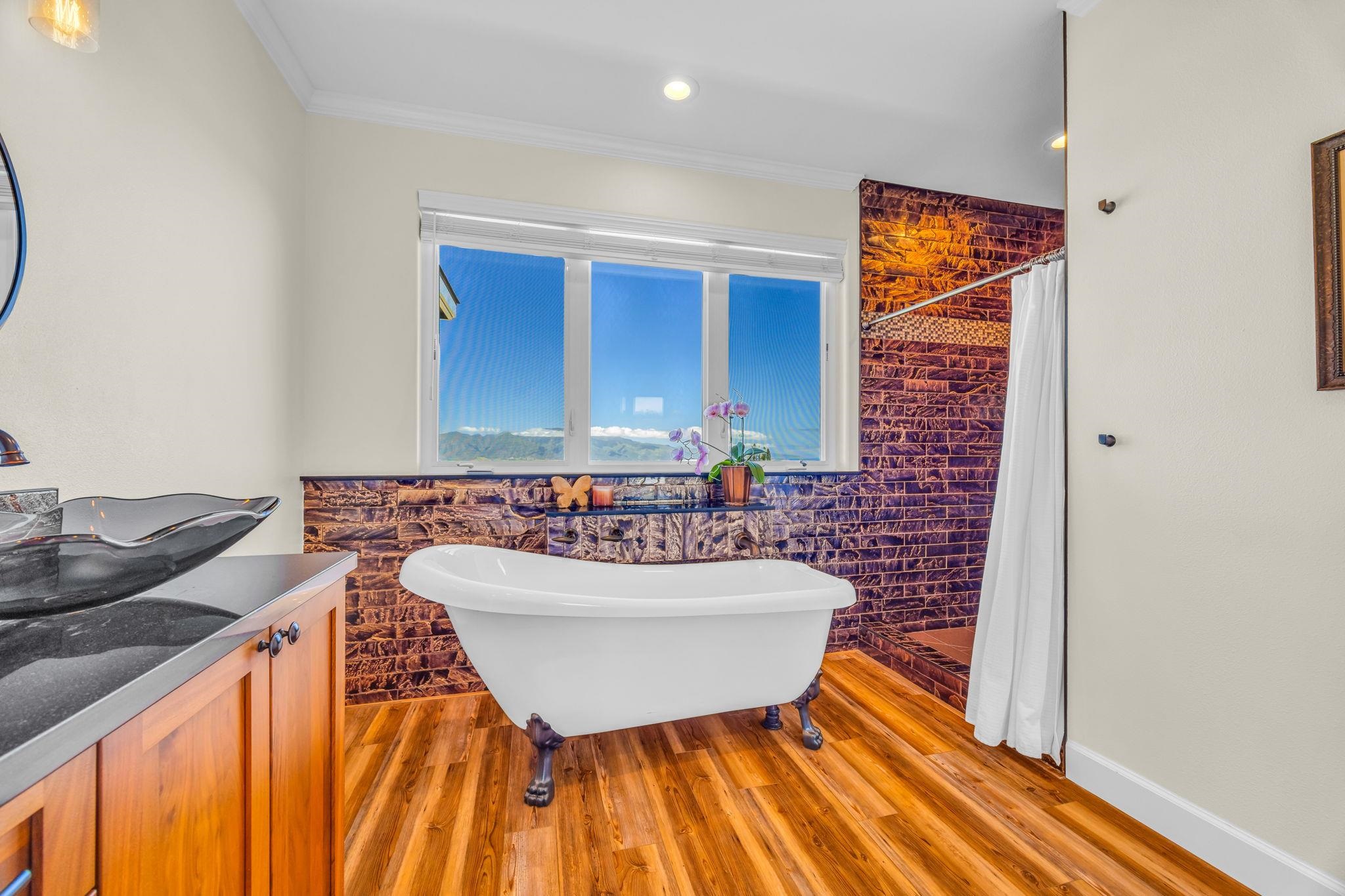 7  Lilinoe Pl Kualono, Pukalani home - photo 38 of 50