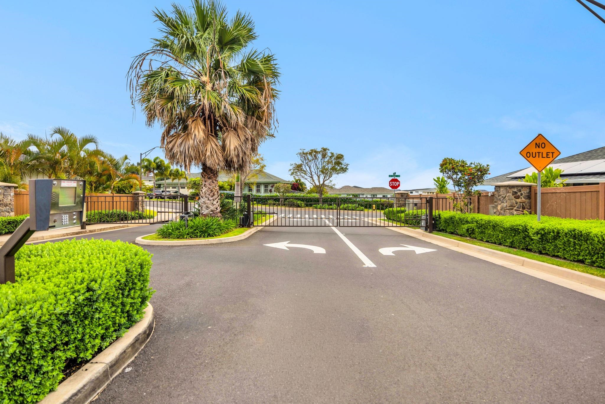 7  Lilinoe Pl Kualono, Pukalani home - photo 6 of 50