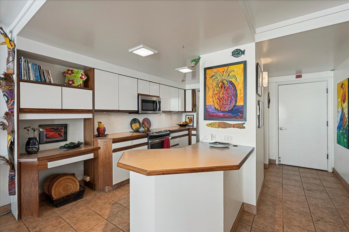 Maalaea Kai condo # 217, Wailuku, Hawaii - photo 14 of 36