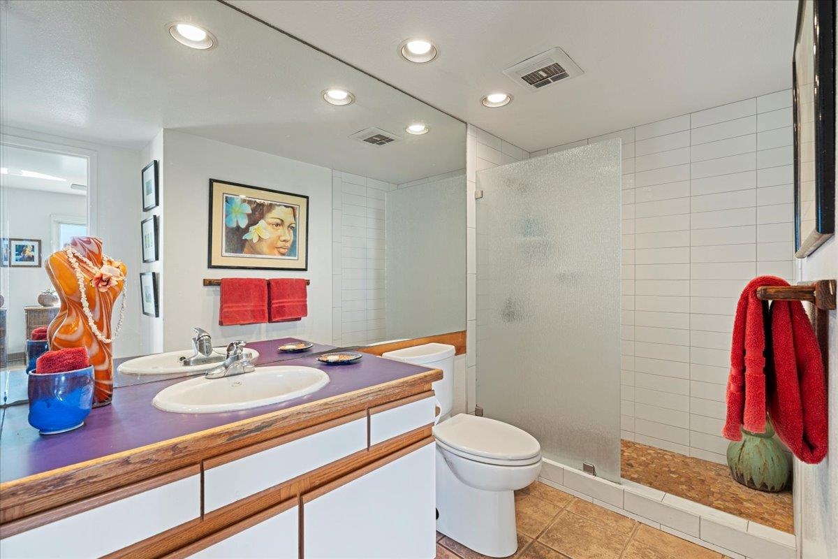 Maalaea Kai condo # 217, Wailuku, Hawaii - photo 22 of 36