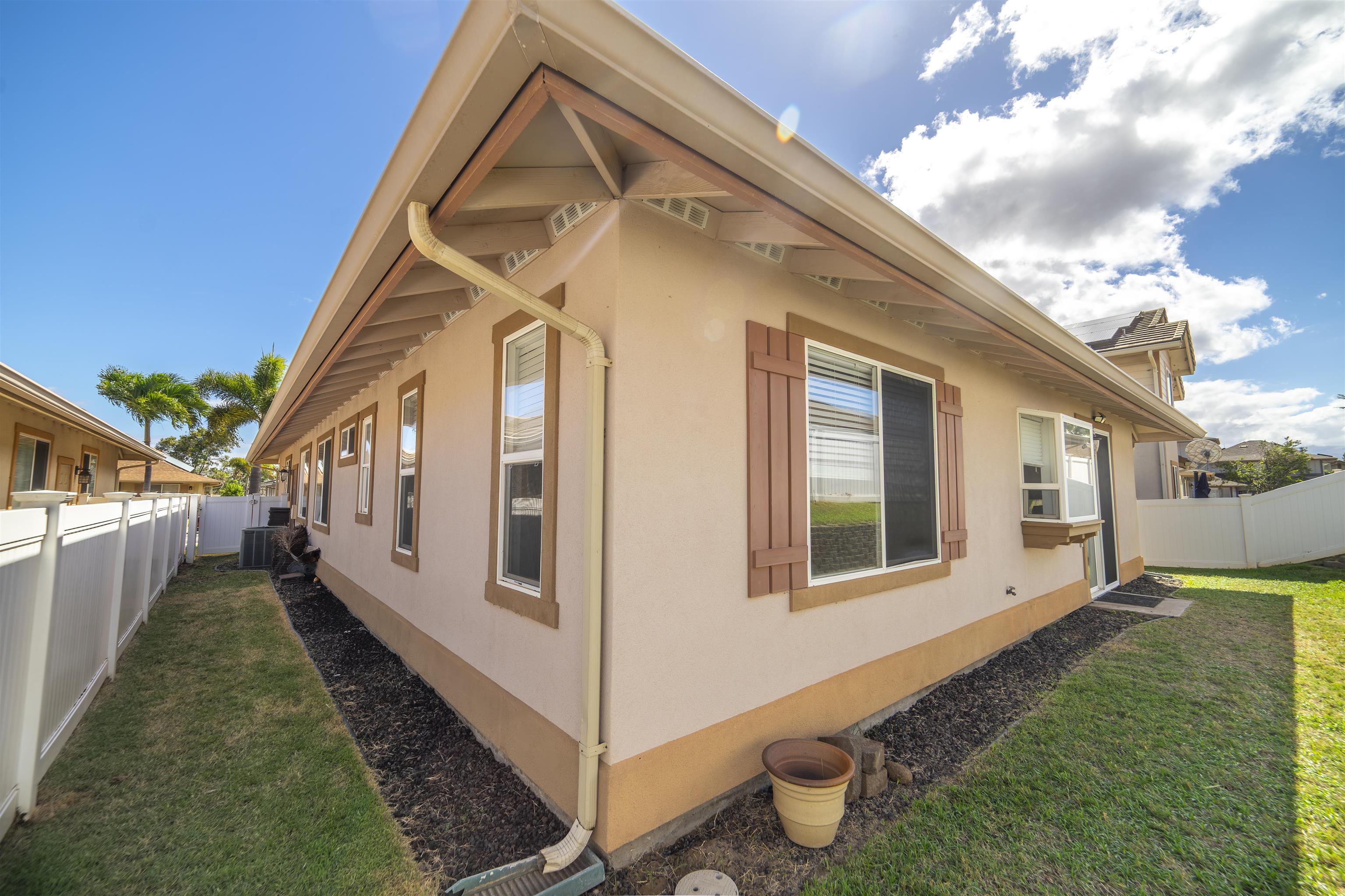 70  Hoku Puhipaka St Maui Lani, Kahului home - photo 32 of 36