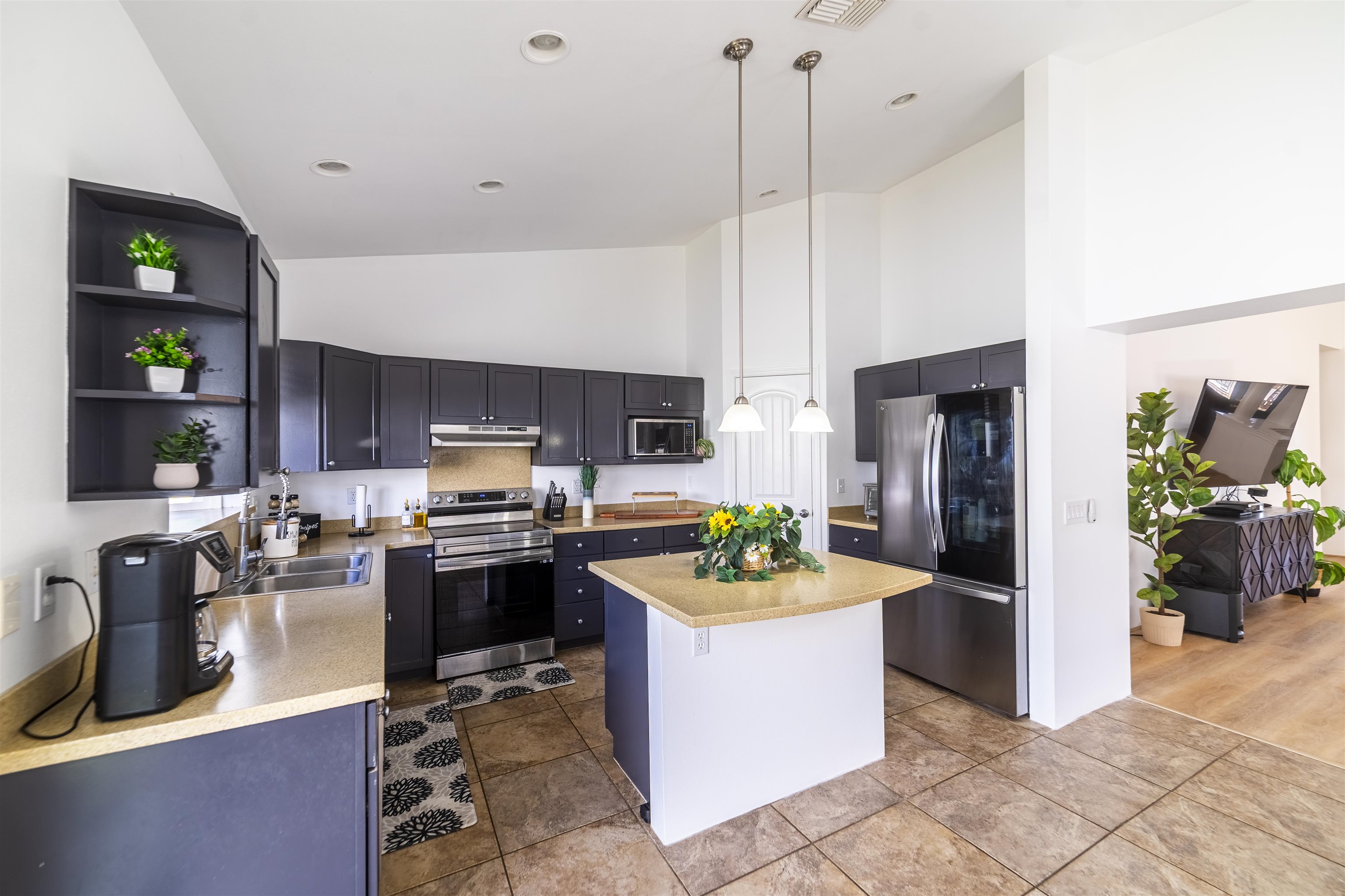 70  Hoku Puhipaka St Maui Lani, Kahului home - photo 7 of 36