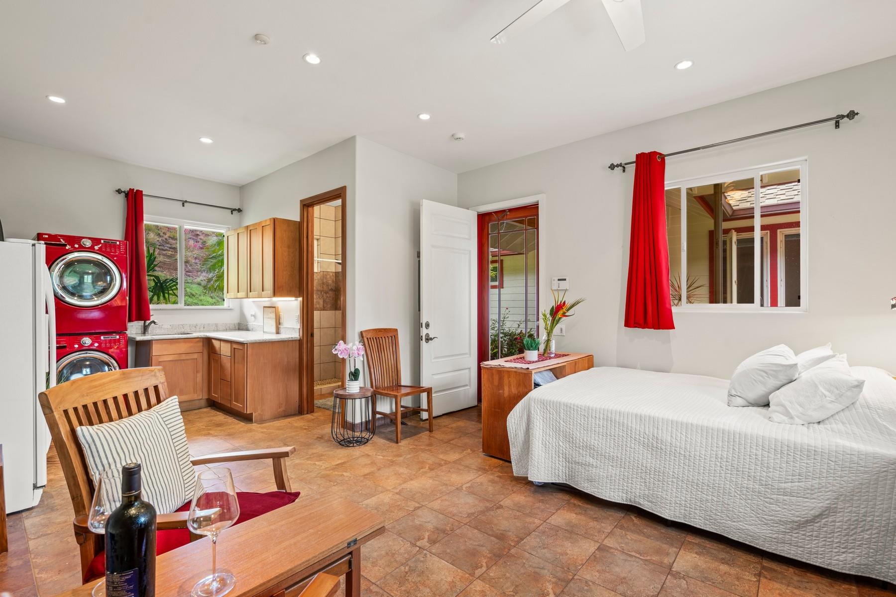 70  Iliahi Way Launiupoko, Lahaina home - photo 45 of 50