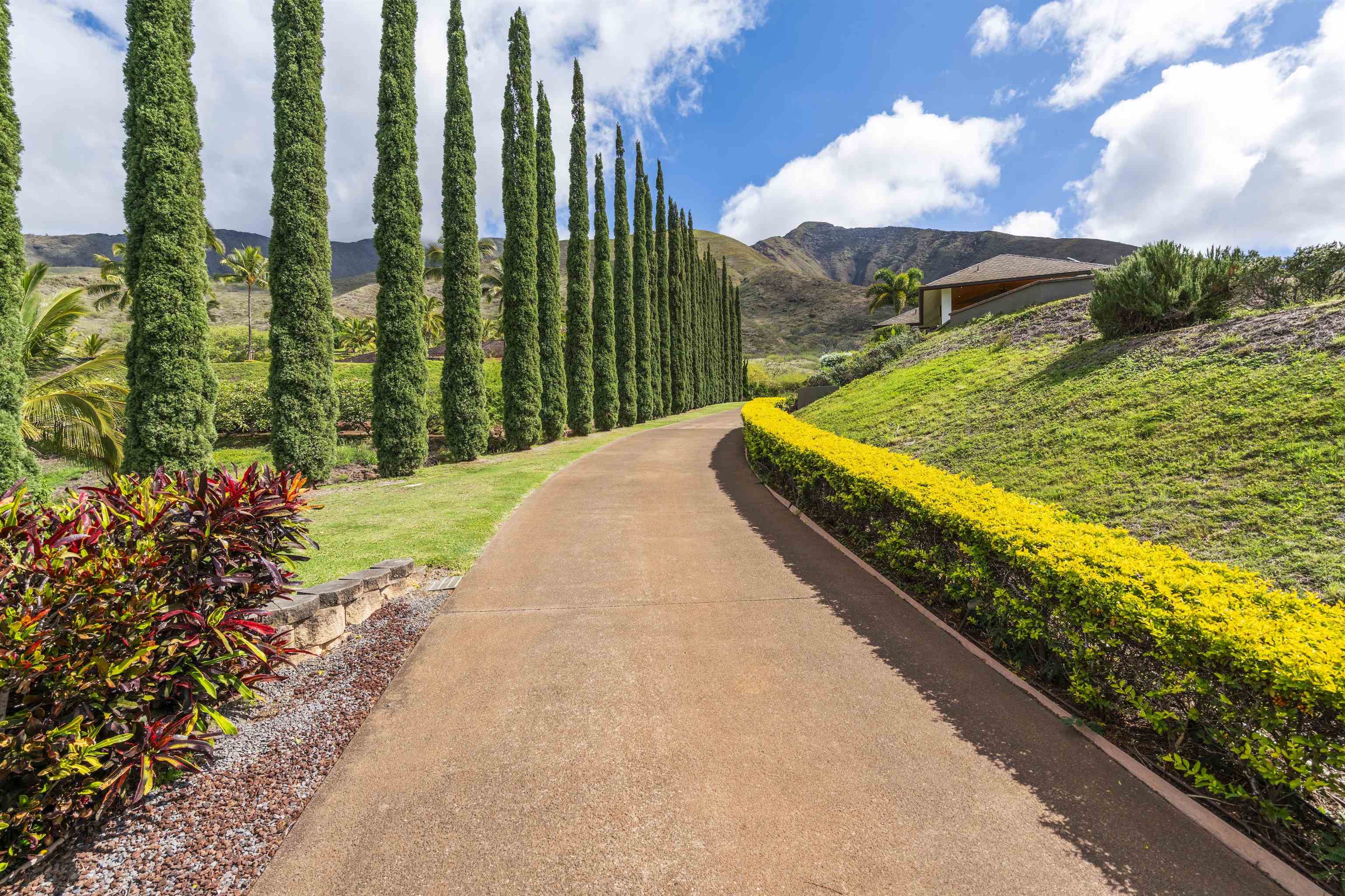 70  Iliahi Way Launiupoko, Lahaina home - photo 11 of 50