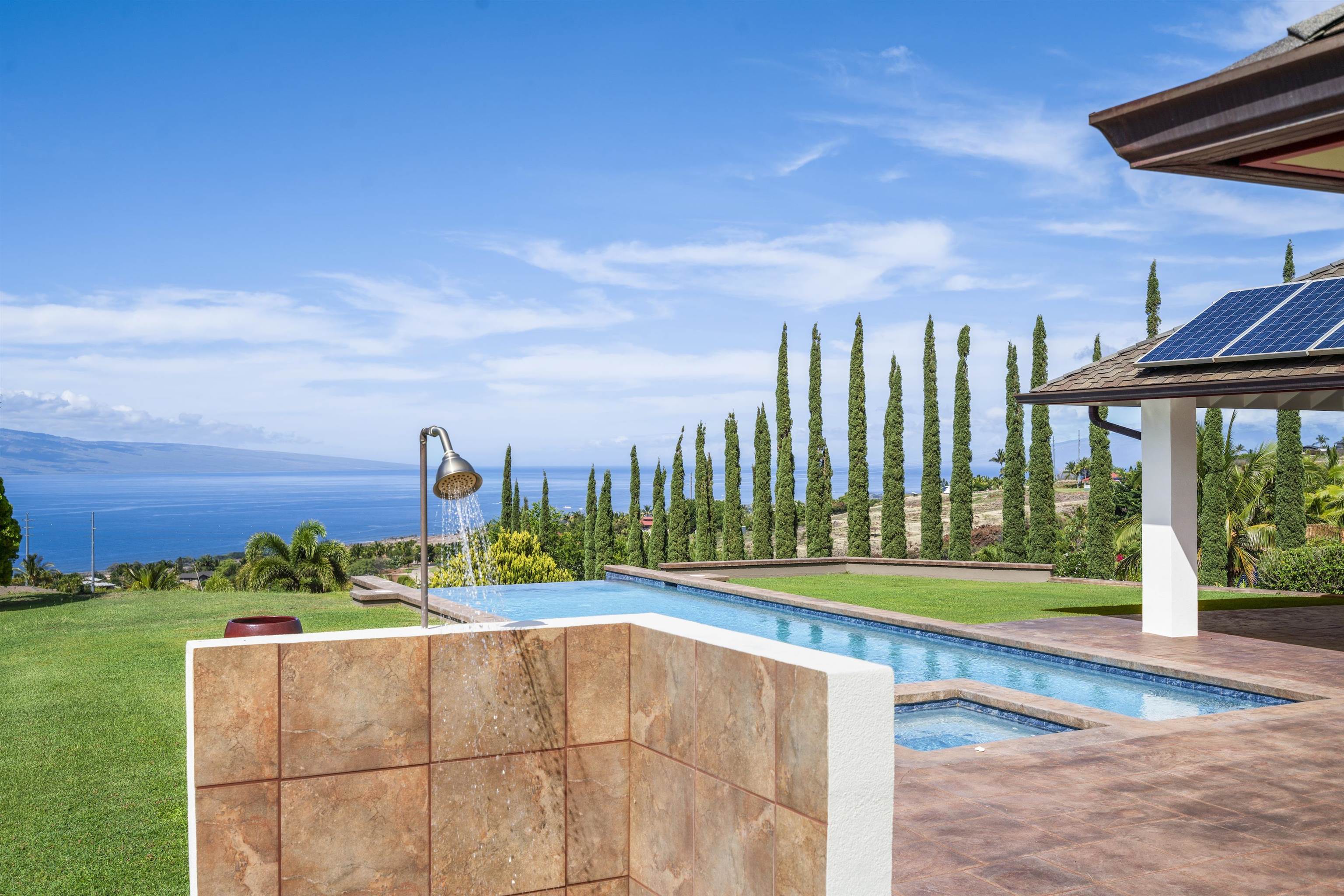 70  Iliahi Way Launiupoko, Lahaina home - photo 13 of 50