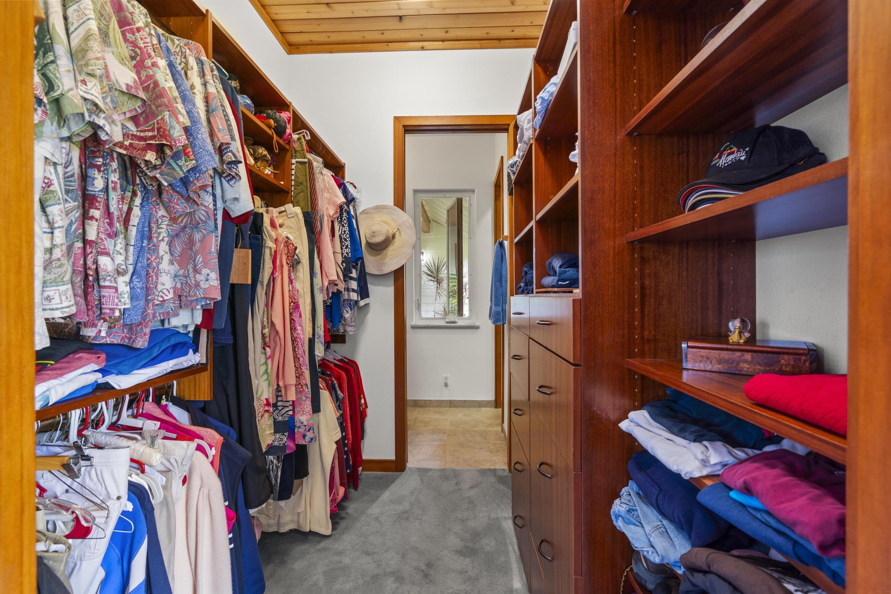 70  Iliahi Way Launiupoko, Lahaina home - photo 30 of 50