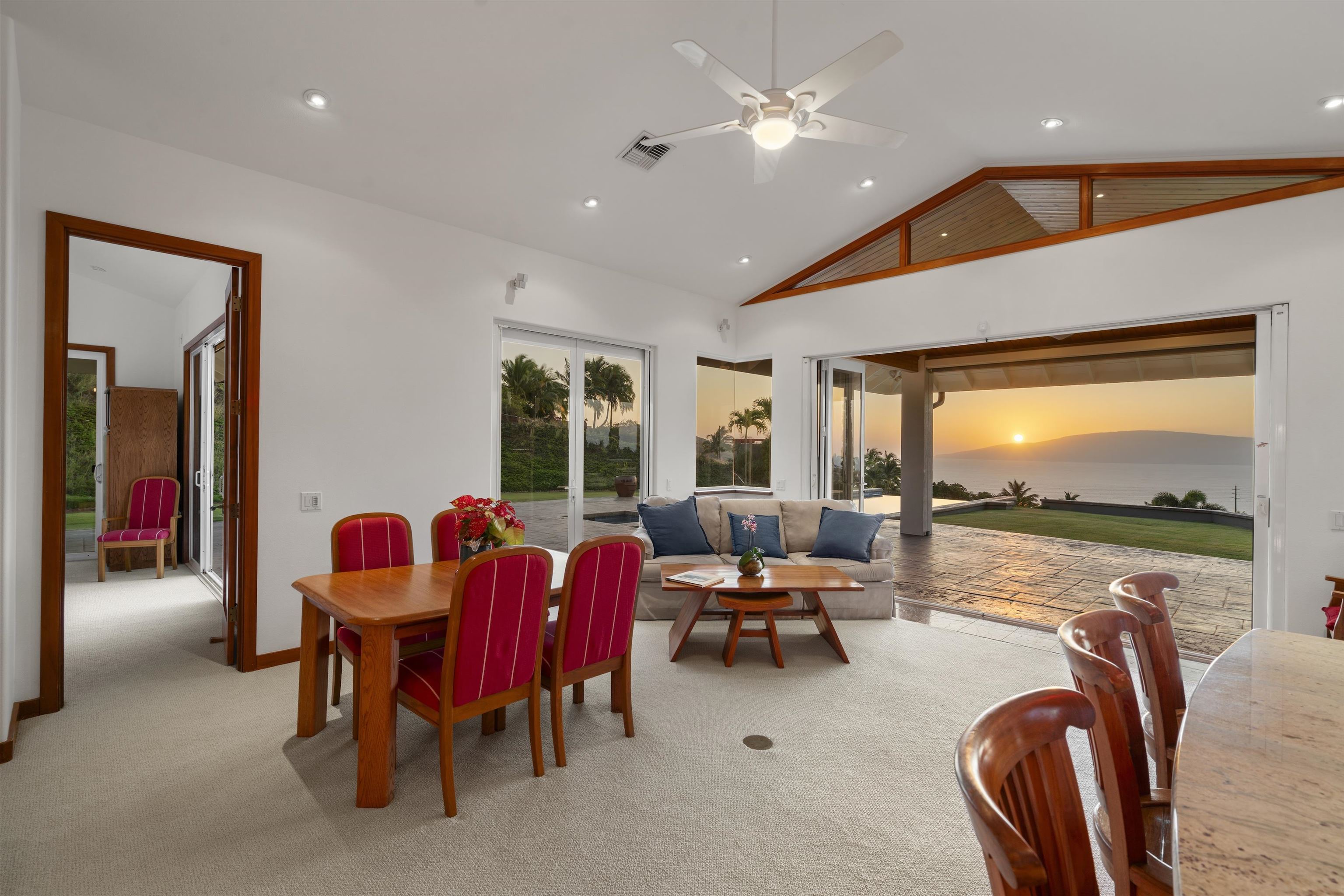70  Iliahi Way Launiupoko, Lahaina home - photo 7 of 30