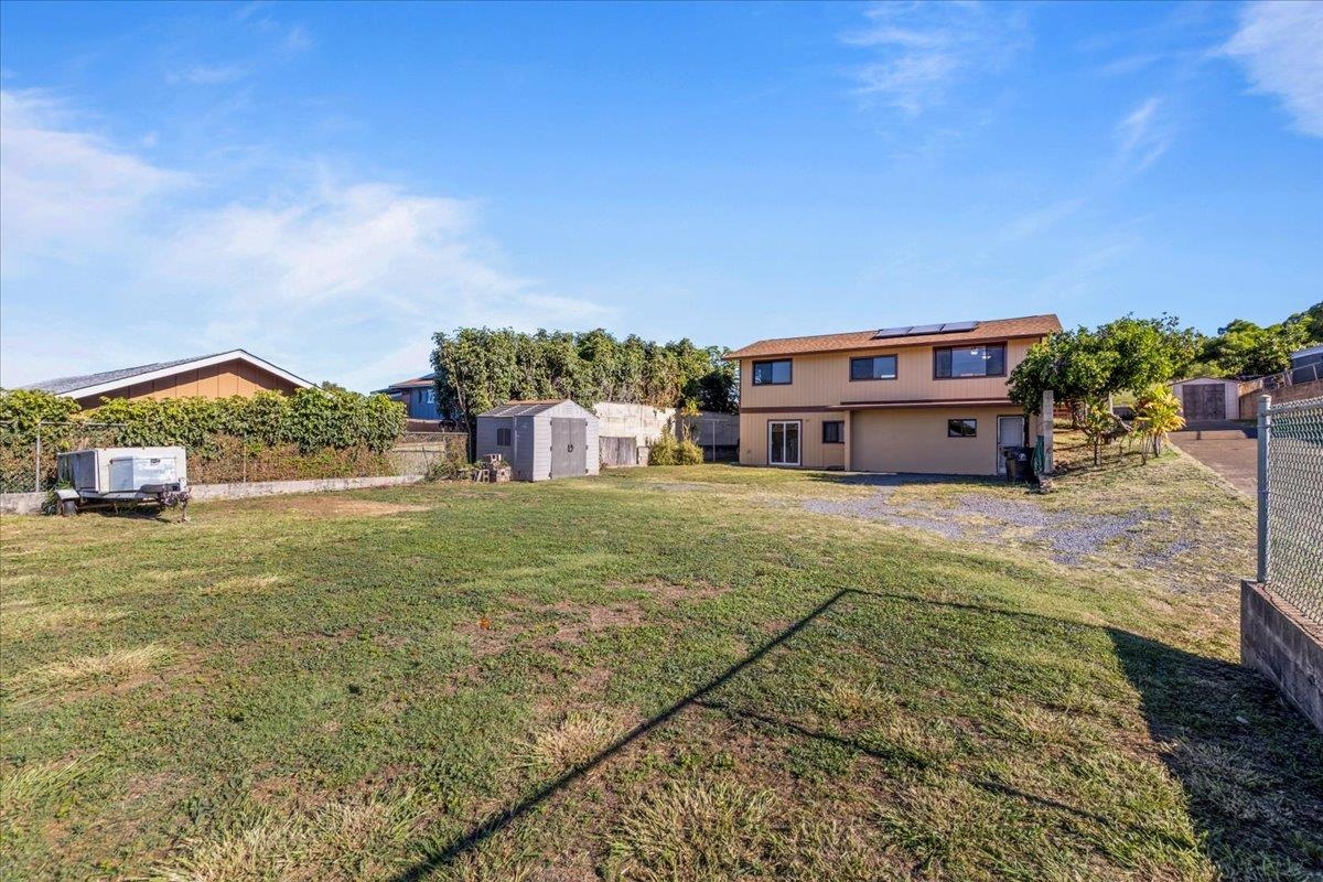 70  Munoz St , Makawao/Olinda/Haliimaile home - photo 2 of 50