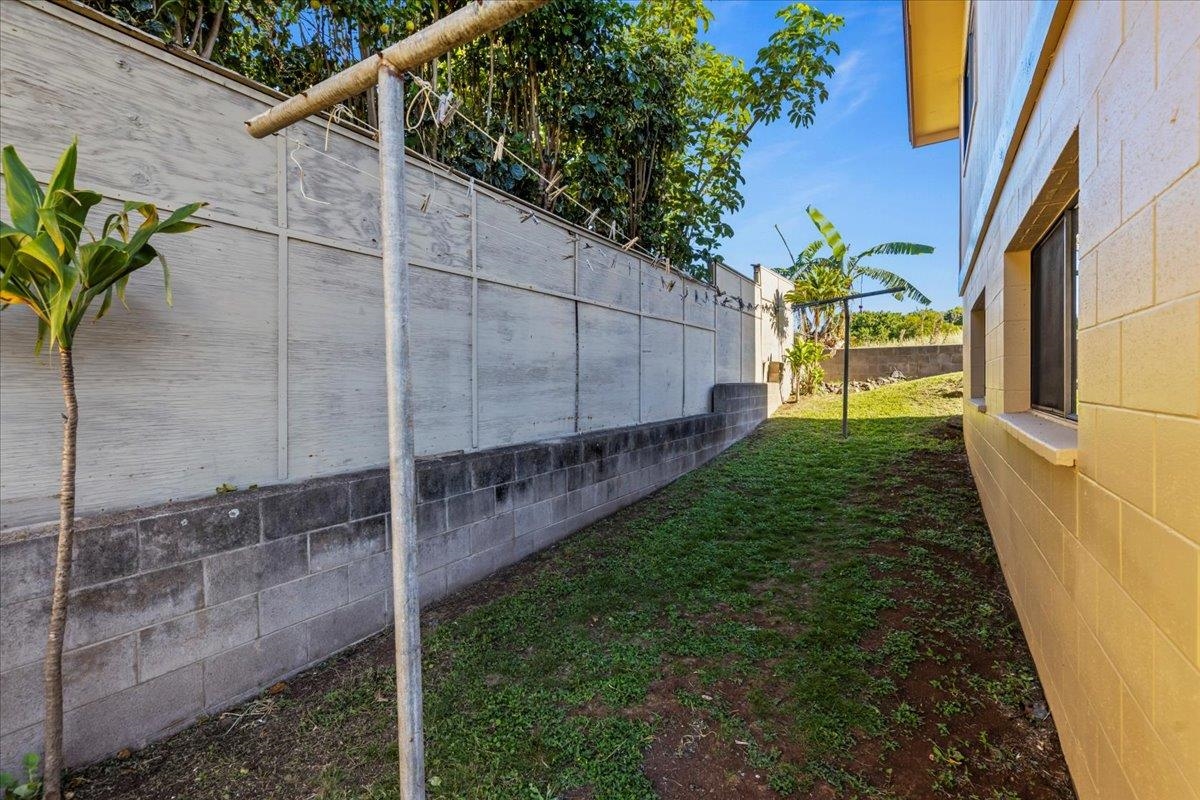 70  Munoz St , Makawao/Olinda/Haliimaile home - photo 23 of 50