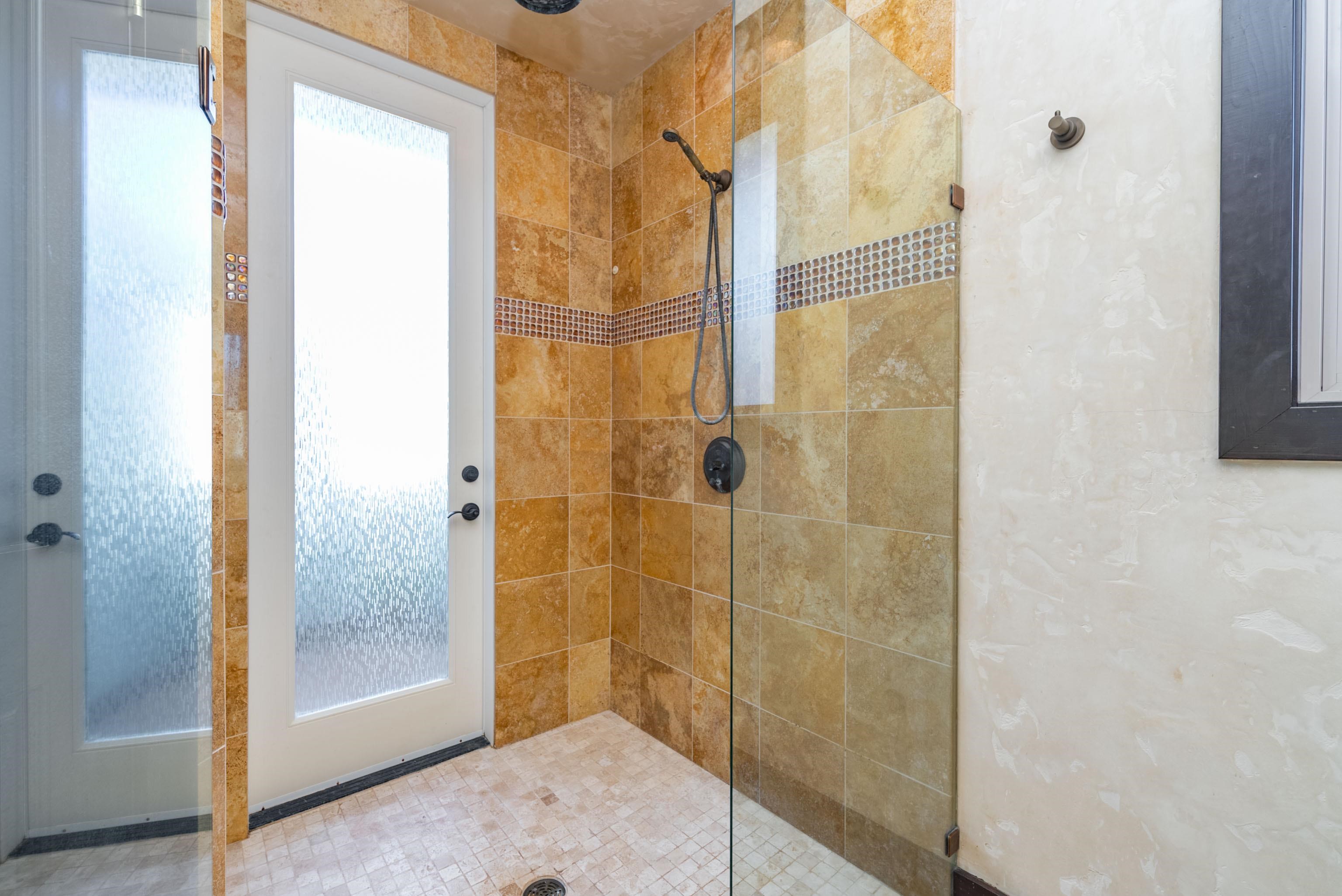 70  Wailau Pl Launiupoko, Lahaina home - photo 12 of 27