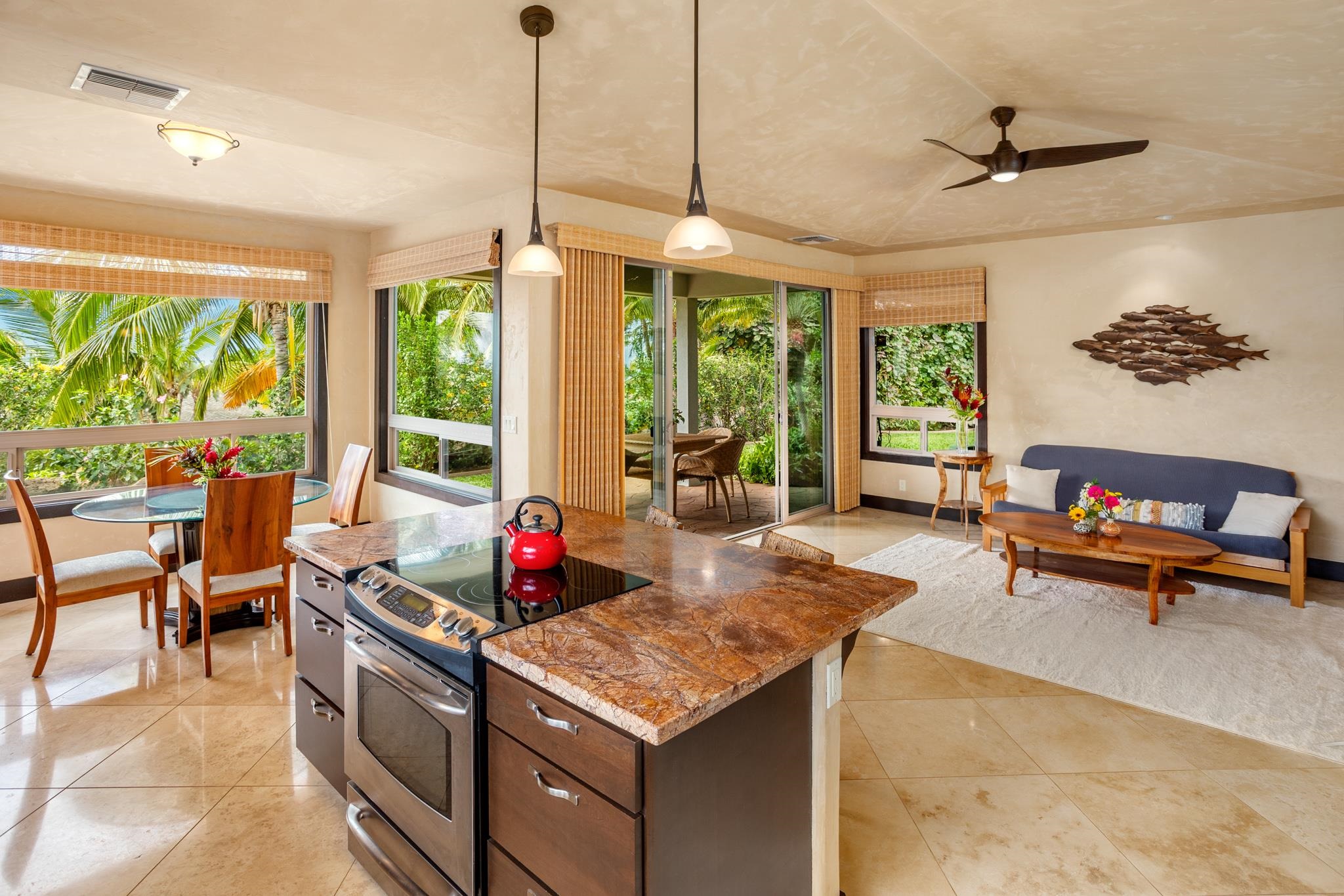 70  Wailau Pl Launiupoko, Lahaina home - photo 9 of 36