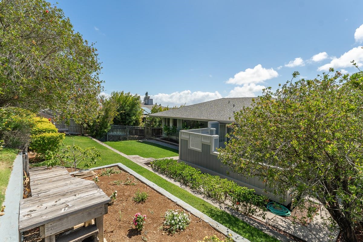 700  Alu Rd , Wailuku home - photo 39 of 42