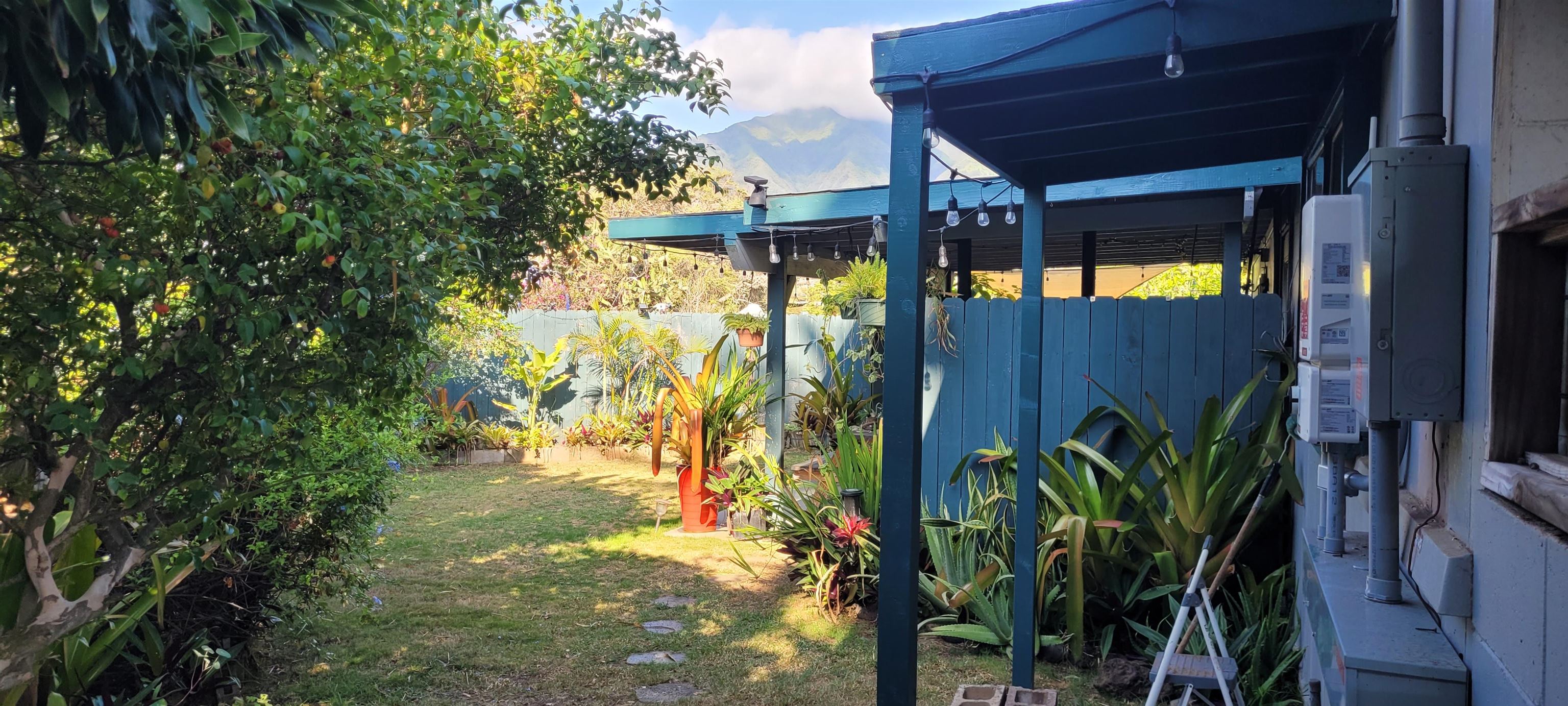 701  Kaae Rd , Wailuku home - photo 21 of 45