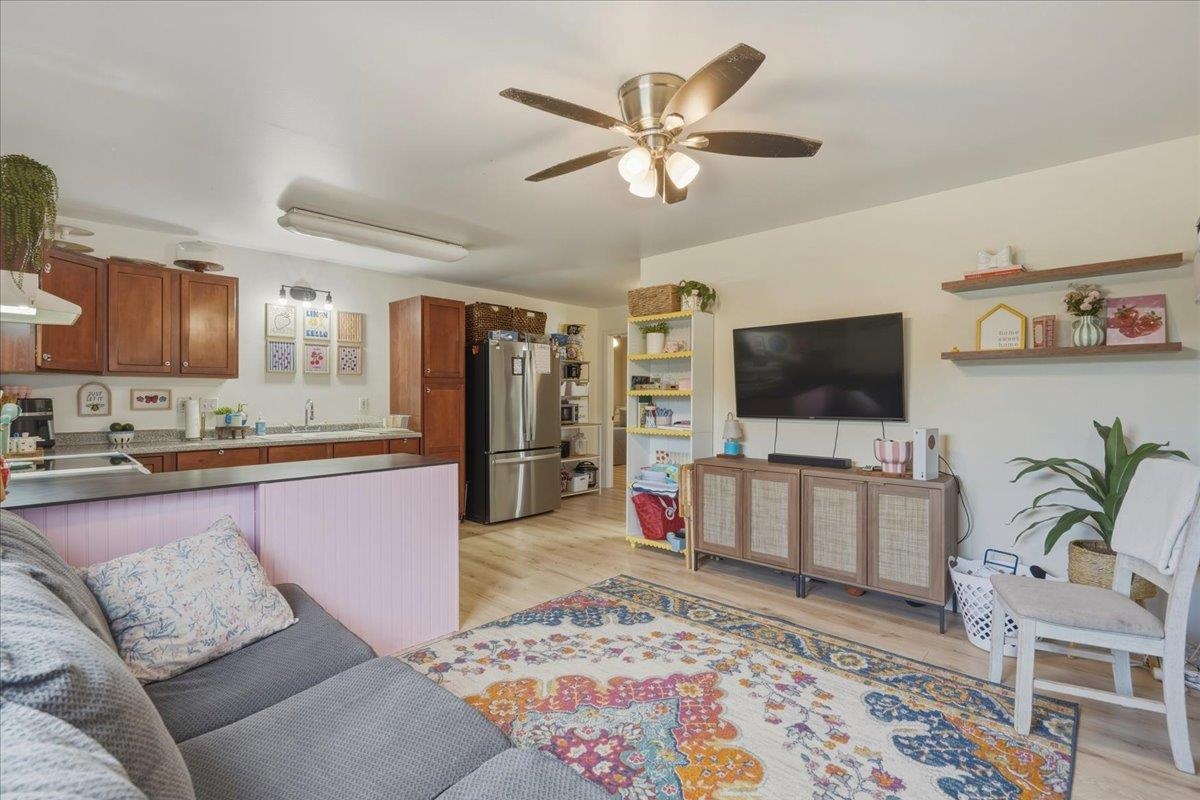 705  Alulike St , Kihei home - photo 18 of 27