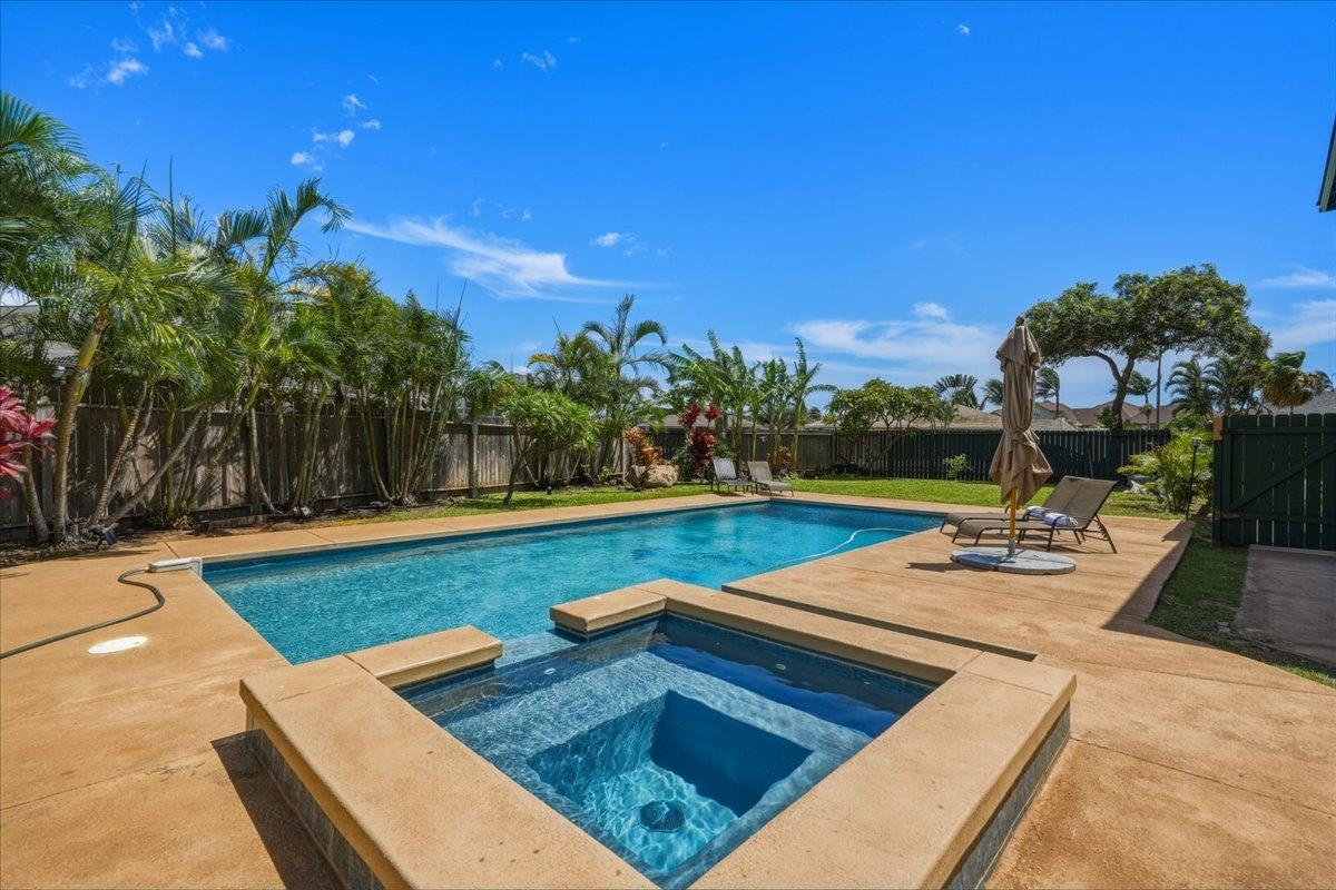 705  Alulike St , Kihei home - photo 24 of 27