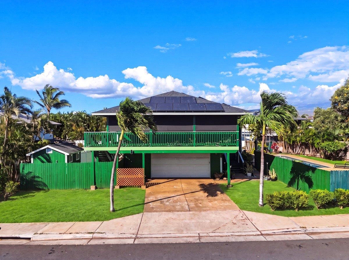 705  Alulike St , Kihei home - photo 4 of 27