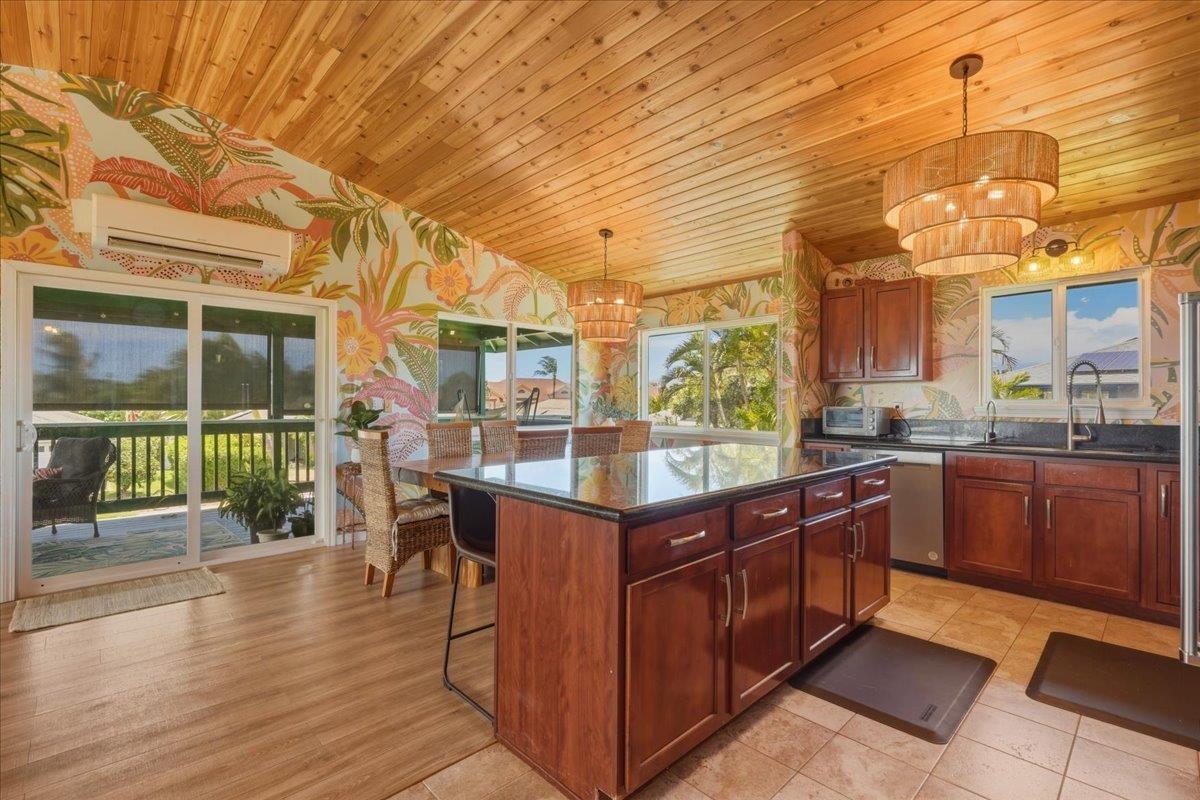 705  Alulike St , Kihei home - photo 9 of 27