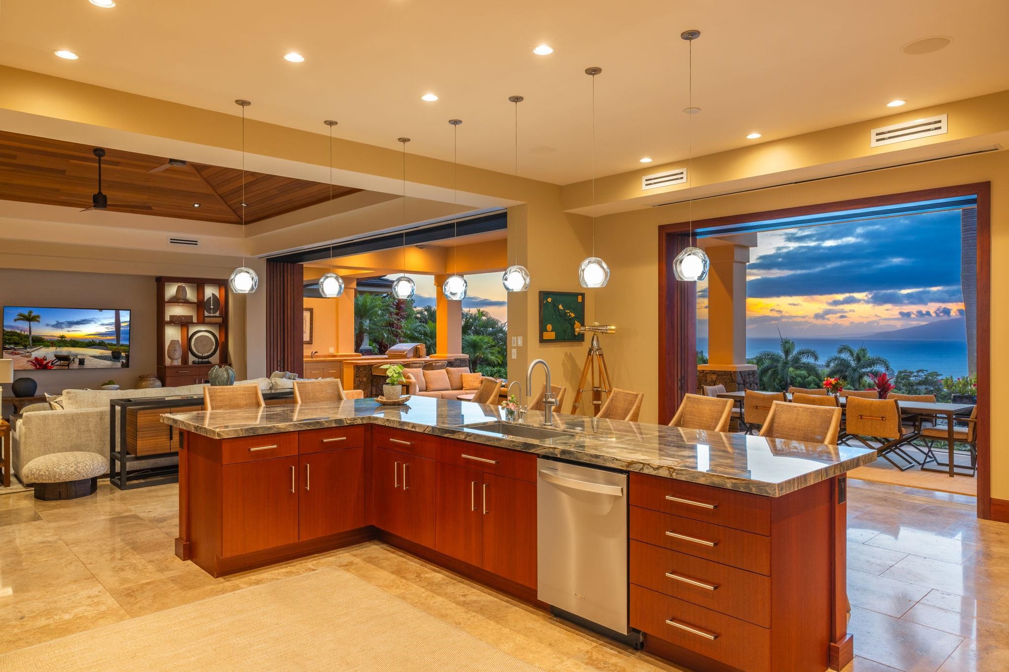 706  Mokuleia Pl Kapalua, Kapalua home - photo 12 of 50
