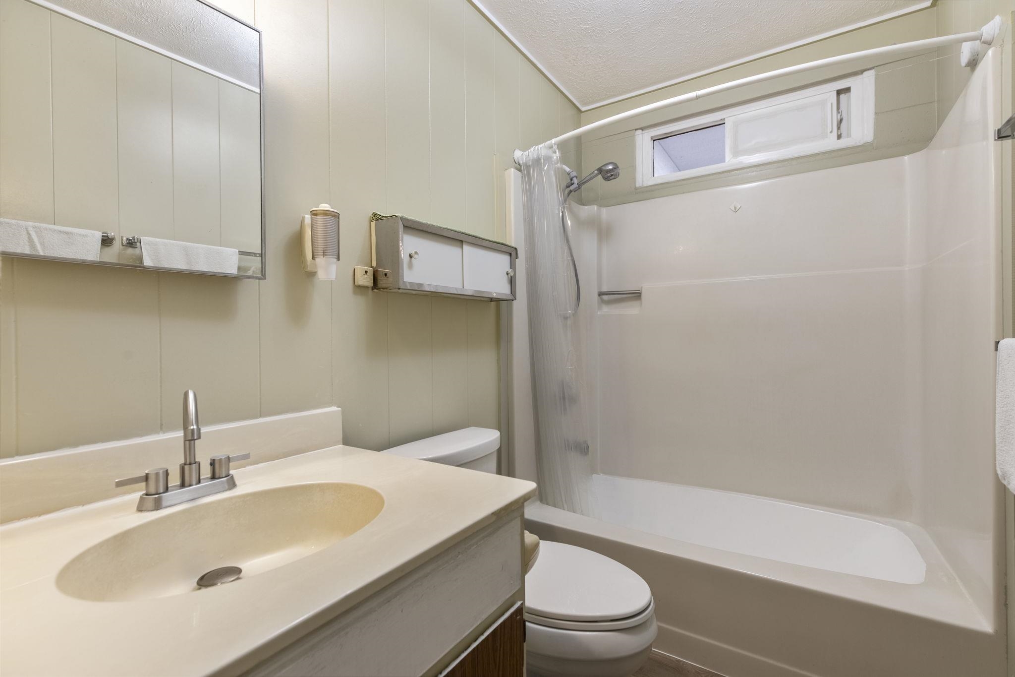 708  Hina Pl , Kahului home - photo 22 of 41