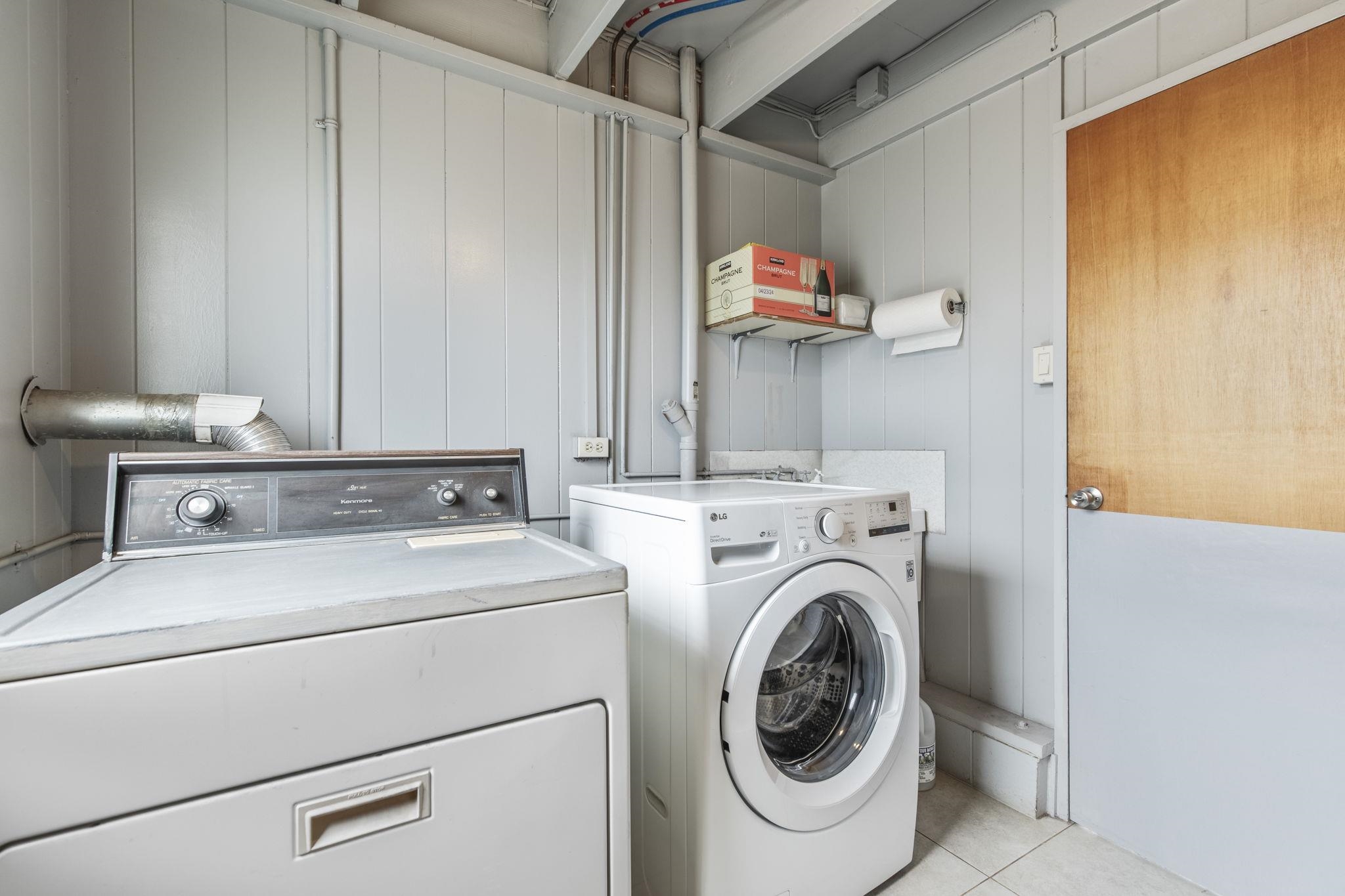 708  Hina Pl , Kahului home - photo 32 of 41