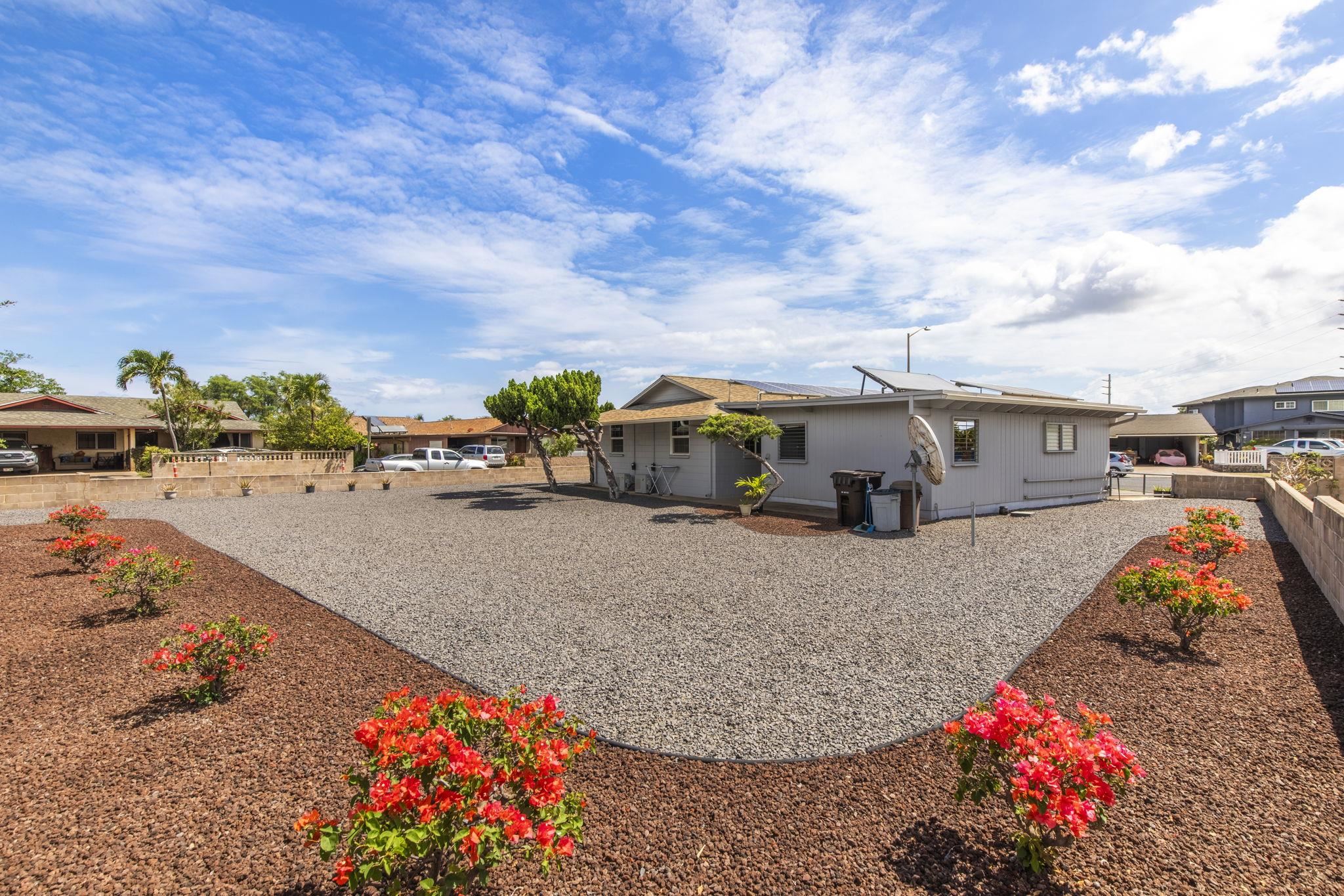 708  Hina Pl , Kahului home - photo 34 of 41