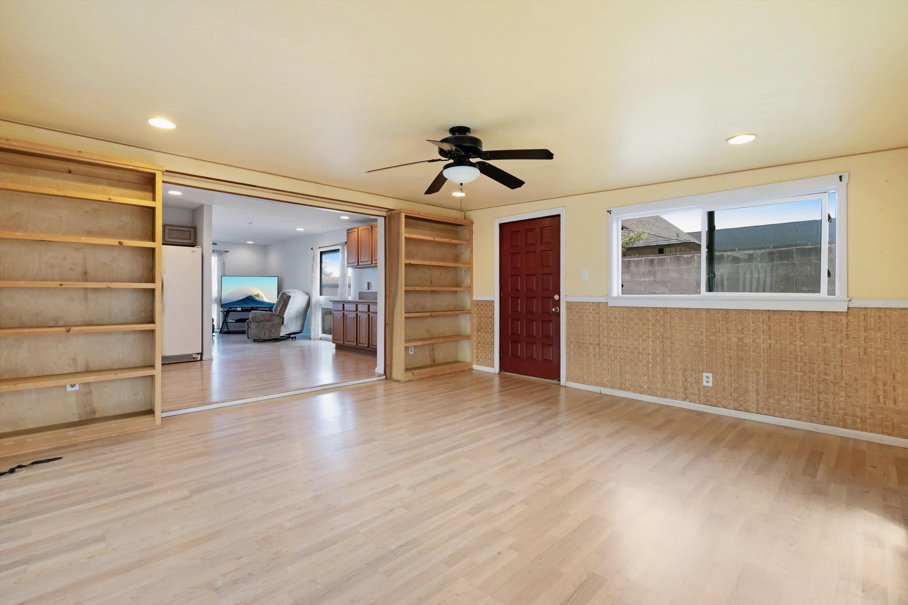 708  Kaulu Pl , Kahului home - photo 9 of 38