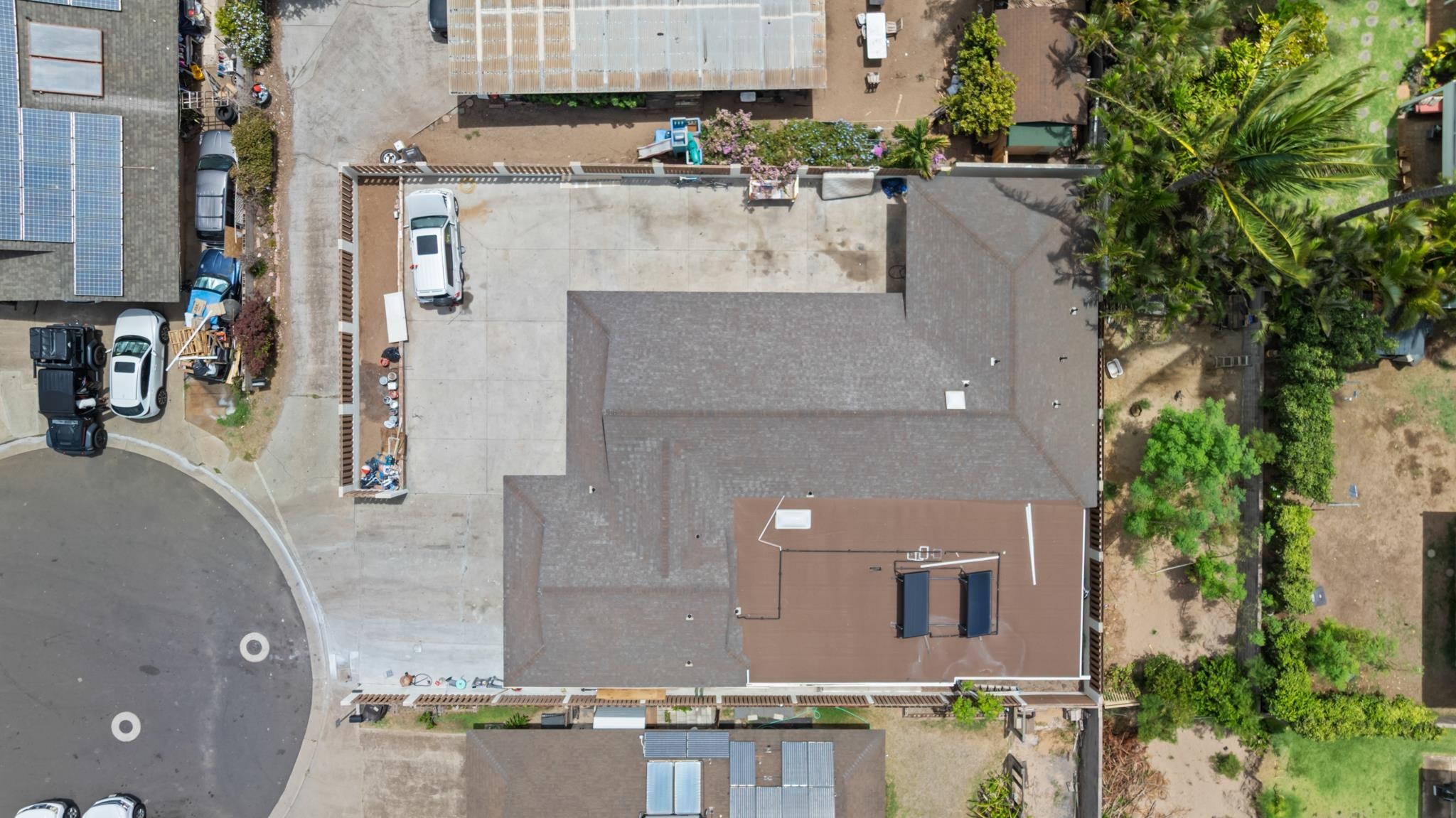 709  Kaimana Pl , Kahului home - photo 2 of 49