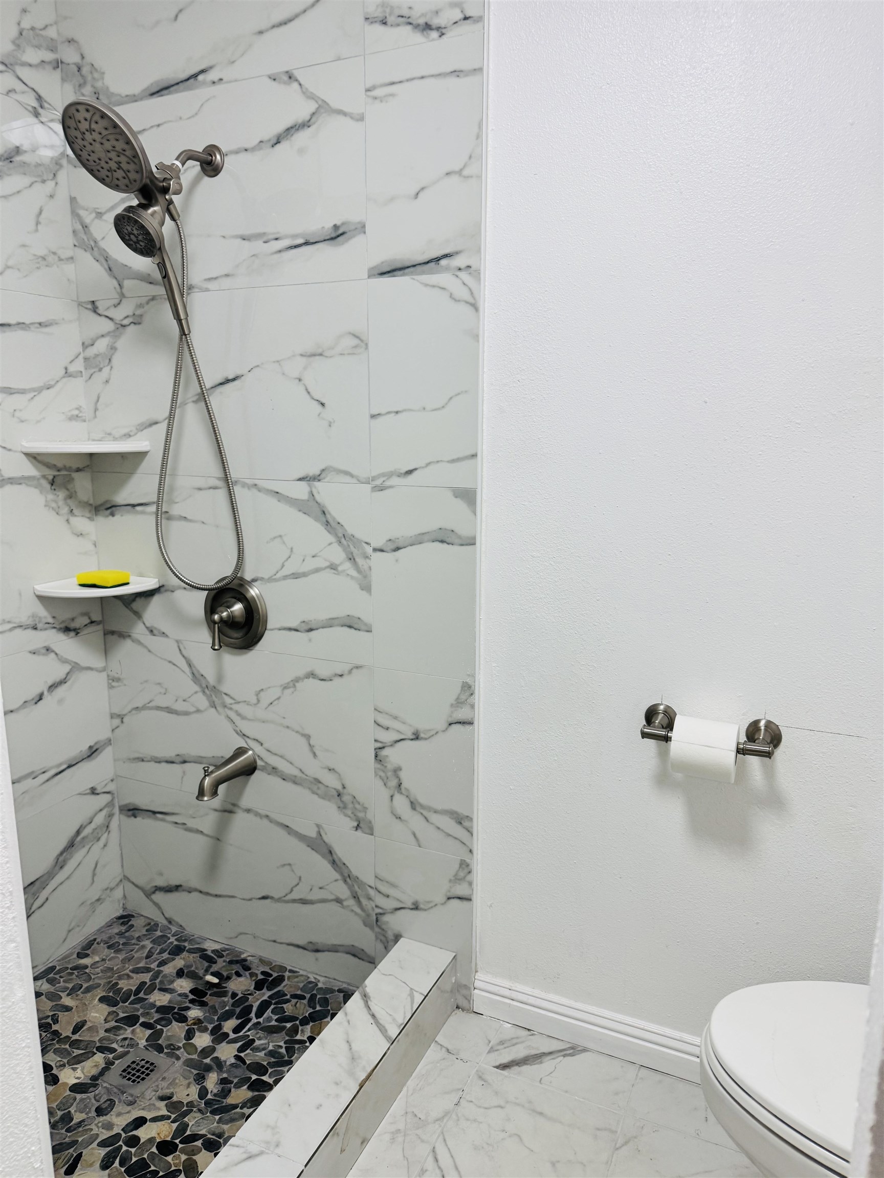 709  Kaimana Pl , Kahului home - photo 15 of 41