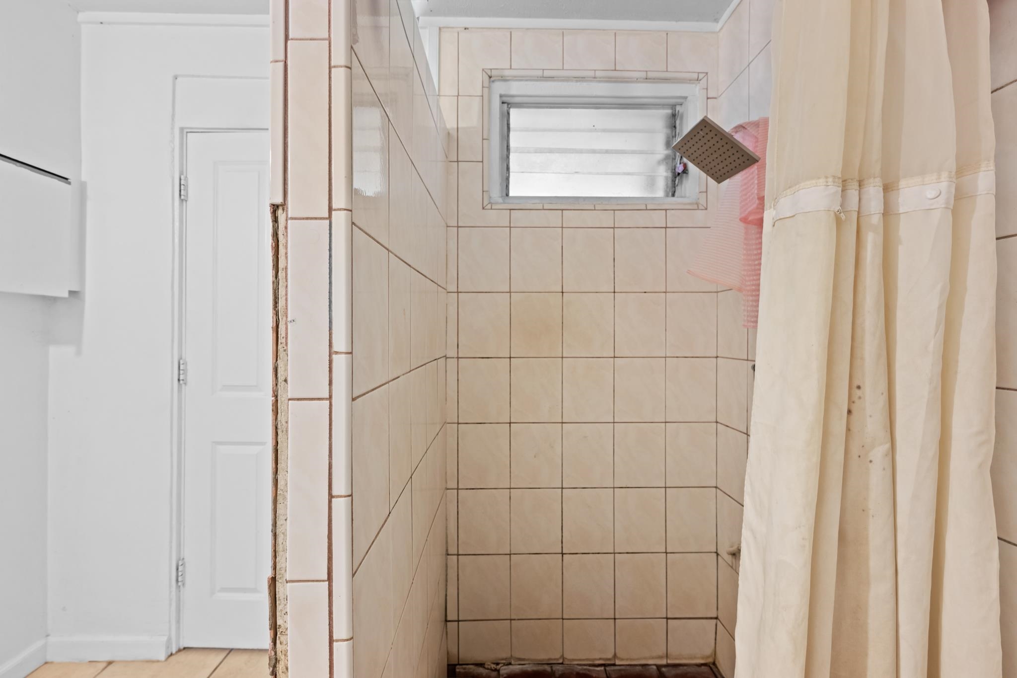 709  Kaimana Pl , Kahului home - photo 41 of 49