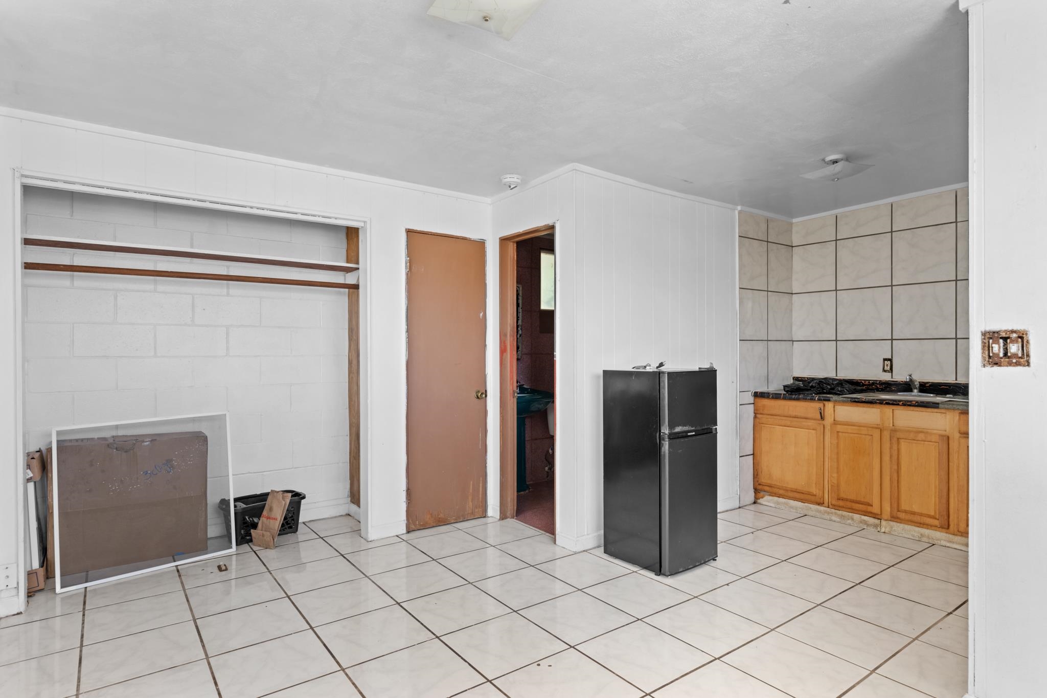 709  Kaimana Pl , Kahului home - photo 44 of 49