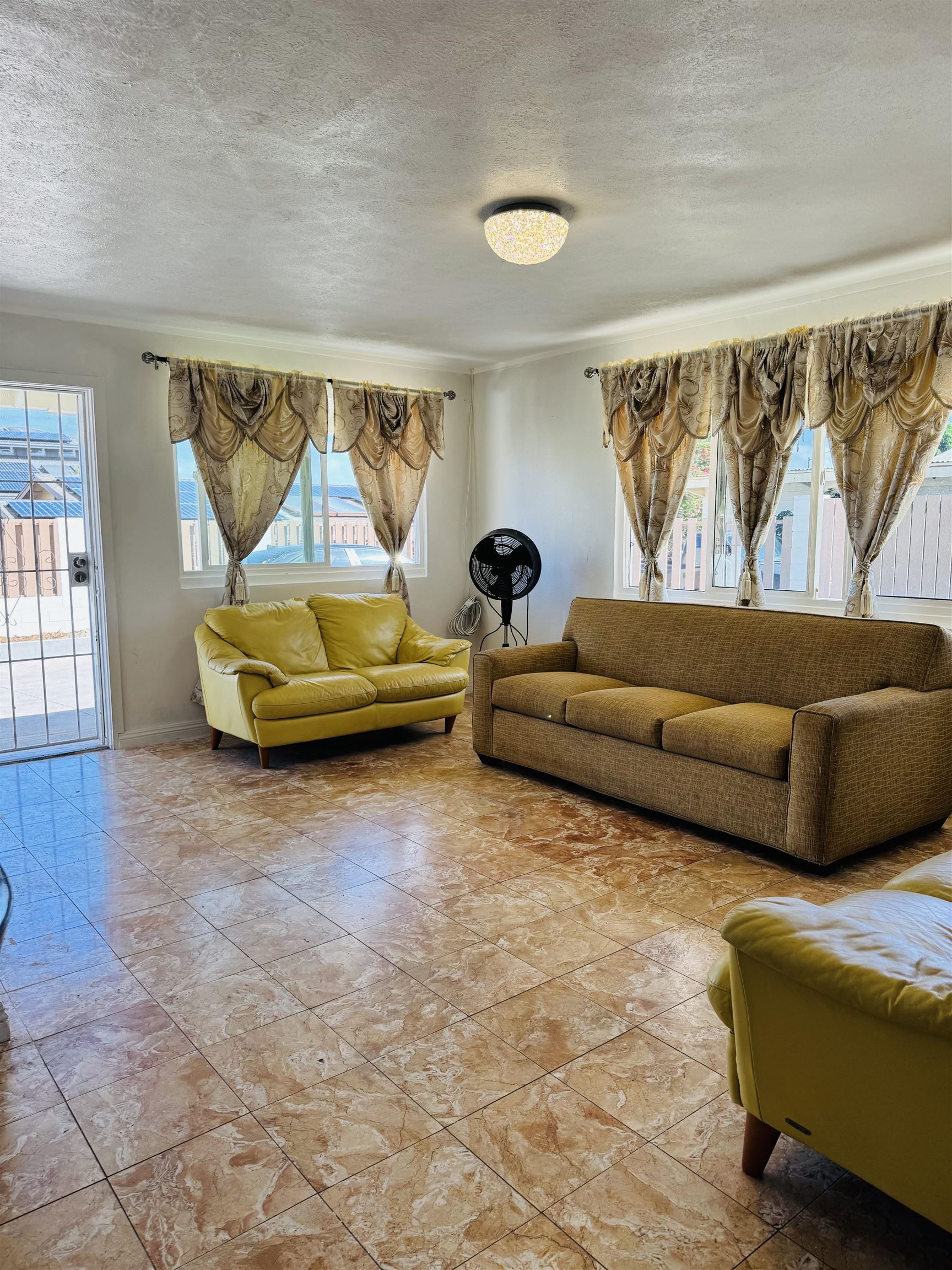 709  Kaimana Pl , Kahului home - photo 9 of 41