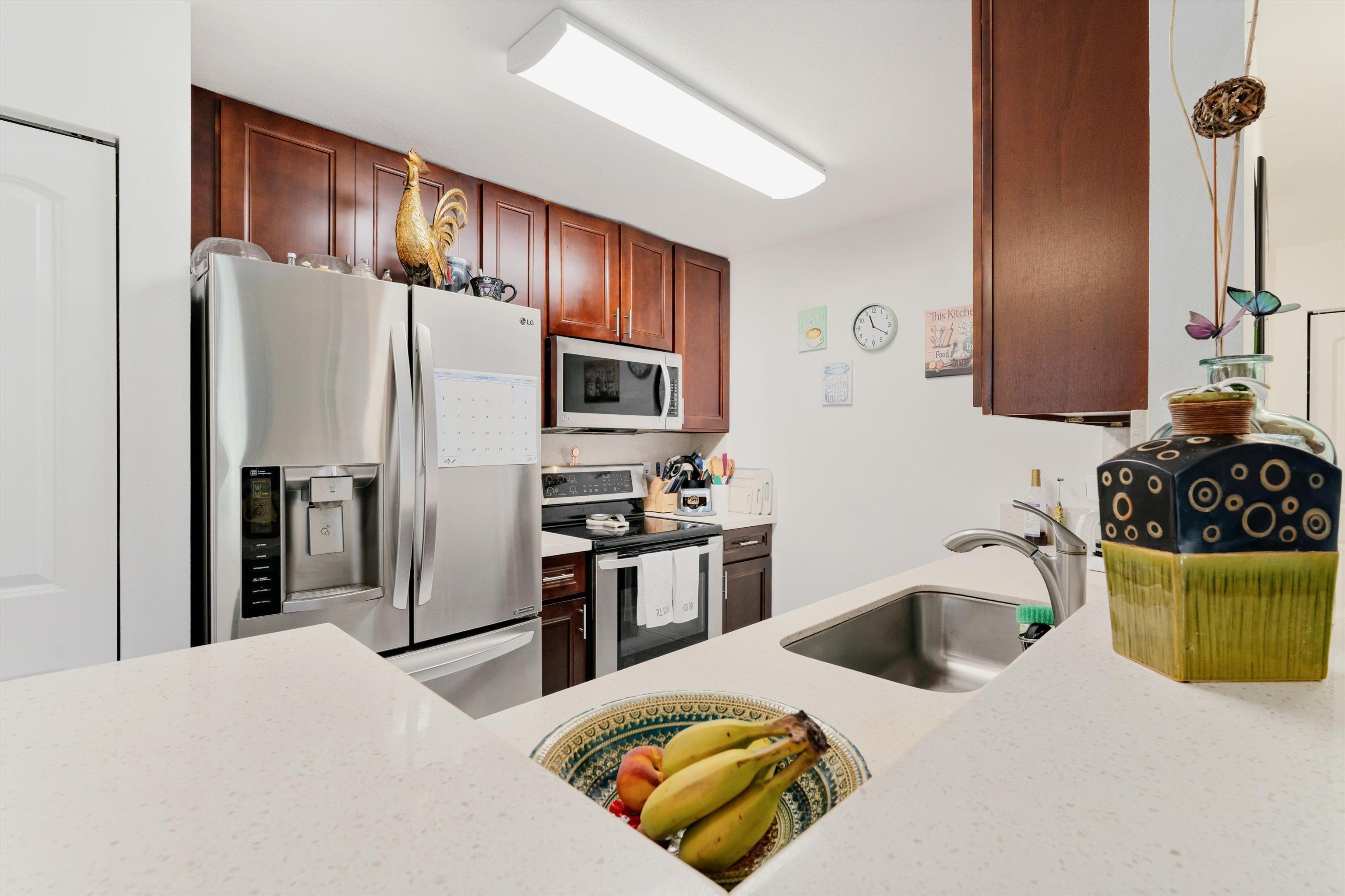 Iao Parkside I condo # 2102, Wailuku, Hawaii - photo 5 of 39