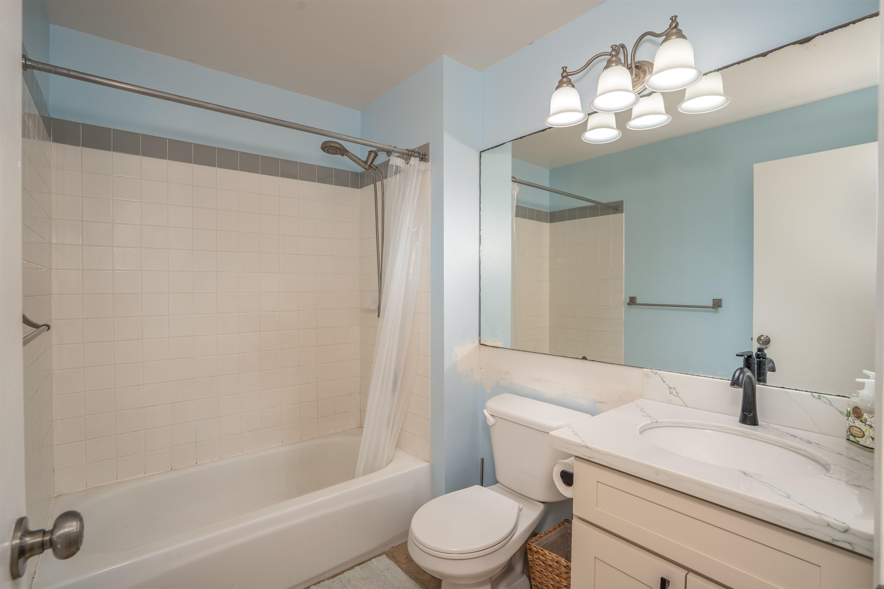 Iao Parkside IV-A condo # 35-202, Wailuku, Hawaii - photo 18 of 34