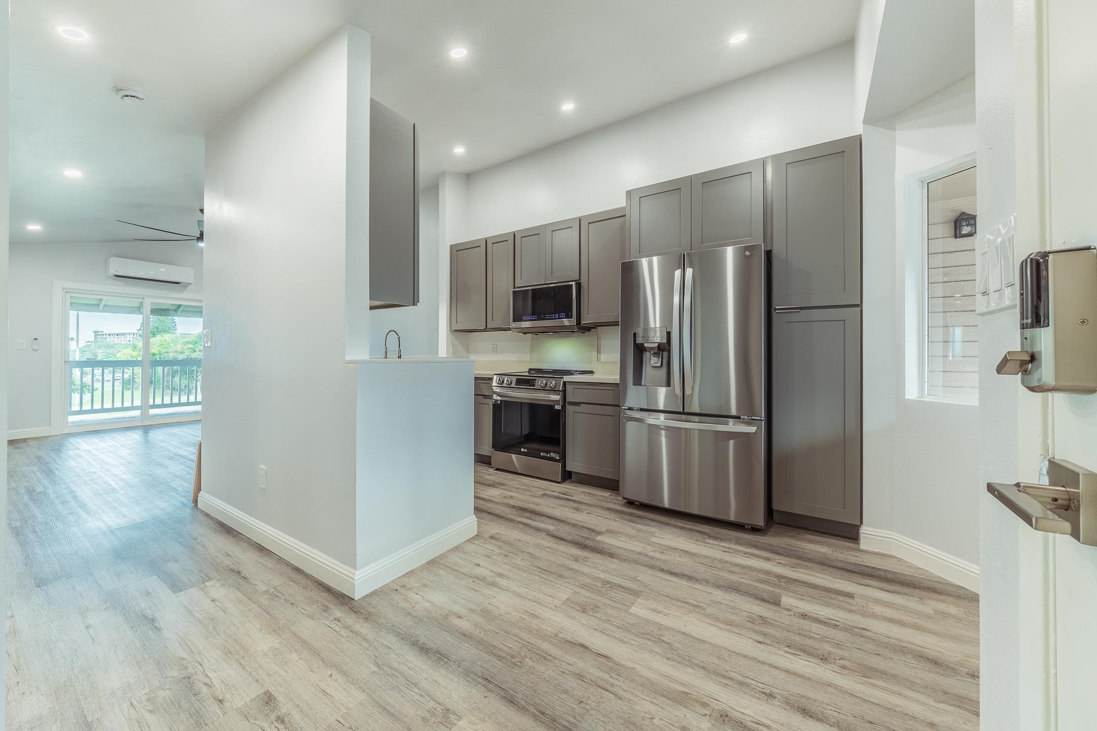 Iao Parkside IV-A condo # 35-203, Wailuku, Hawaii - photo 6 of 22