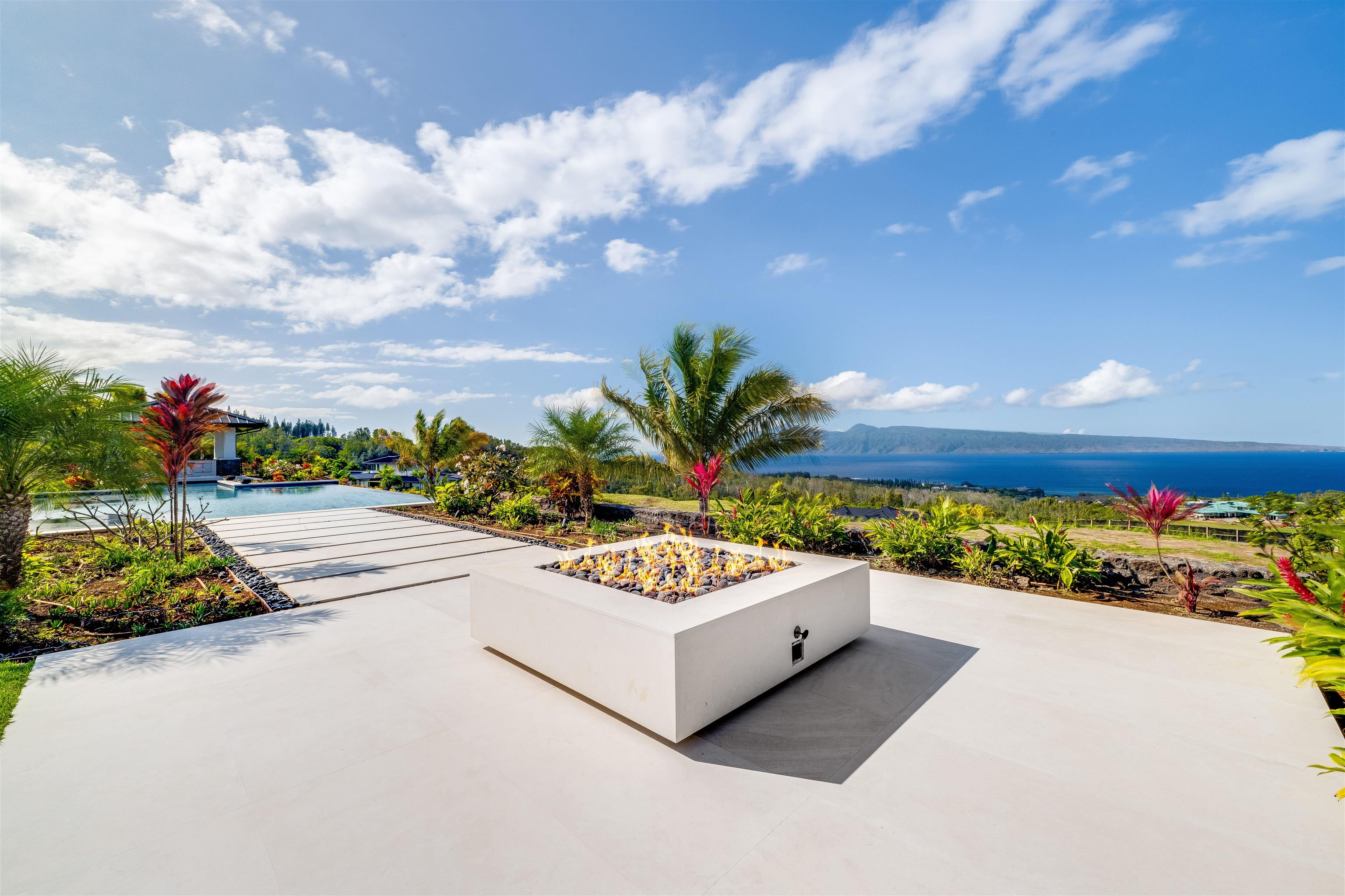 710  Mahana Ridge St Kapalua, Kapalua home - photo 17 of 50