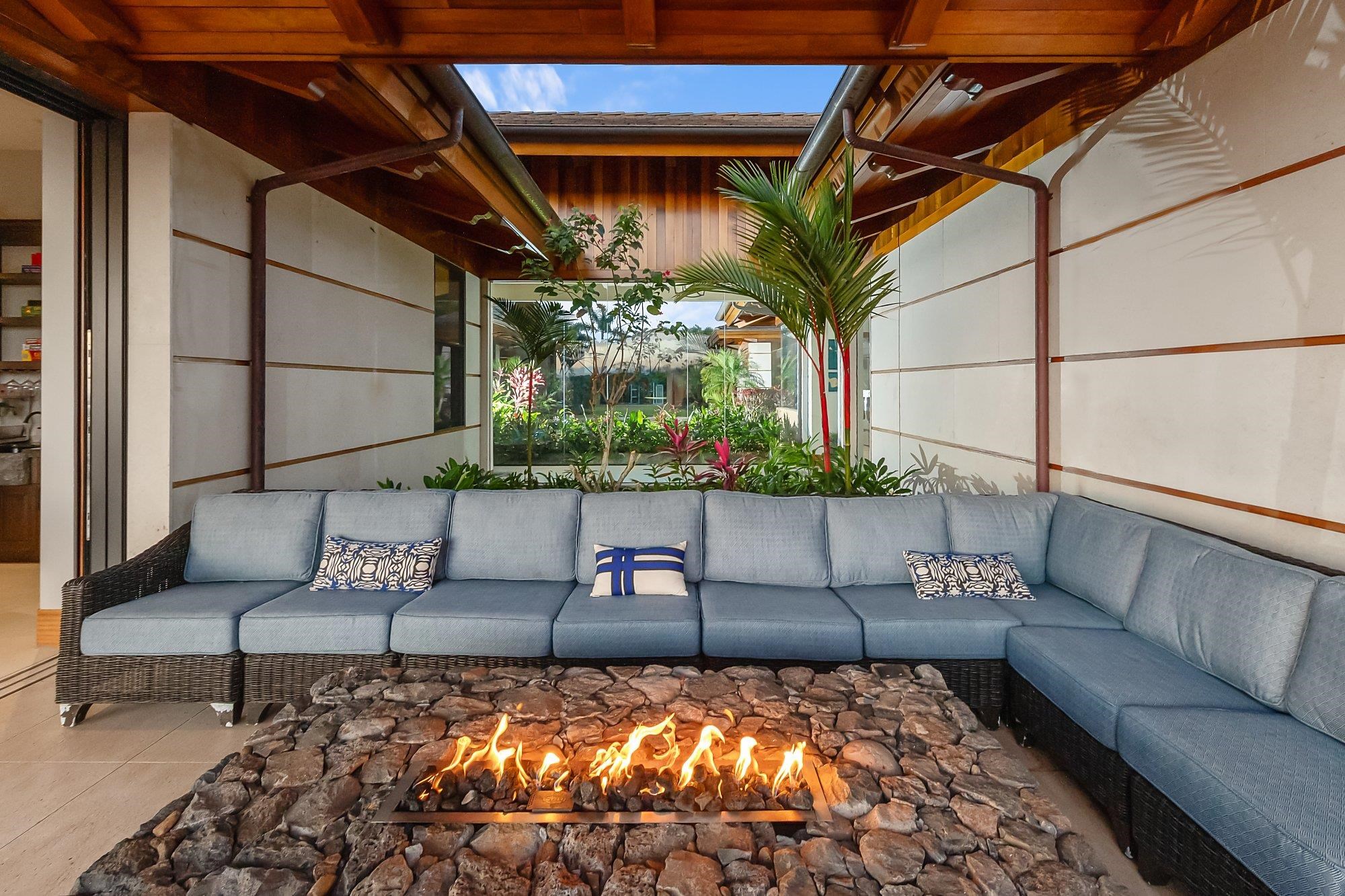 710  Mokuleia Pl Plantation Ests Phase Ii, Kapalua home - photo 34 of 50