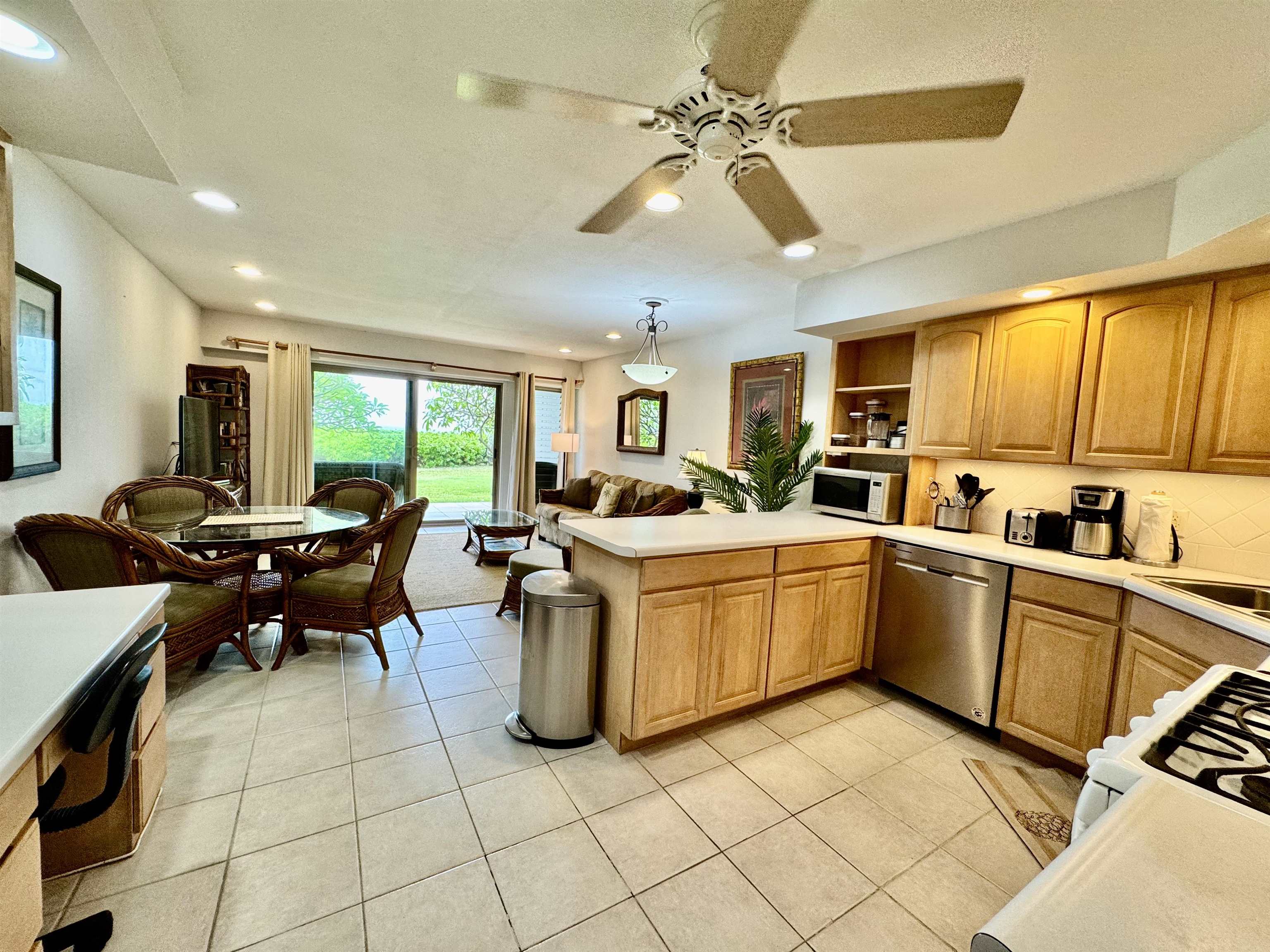 Wavecrest condo # A110, Kaunakakai, Hawaii - photo 7 of 20