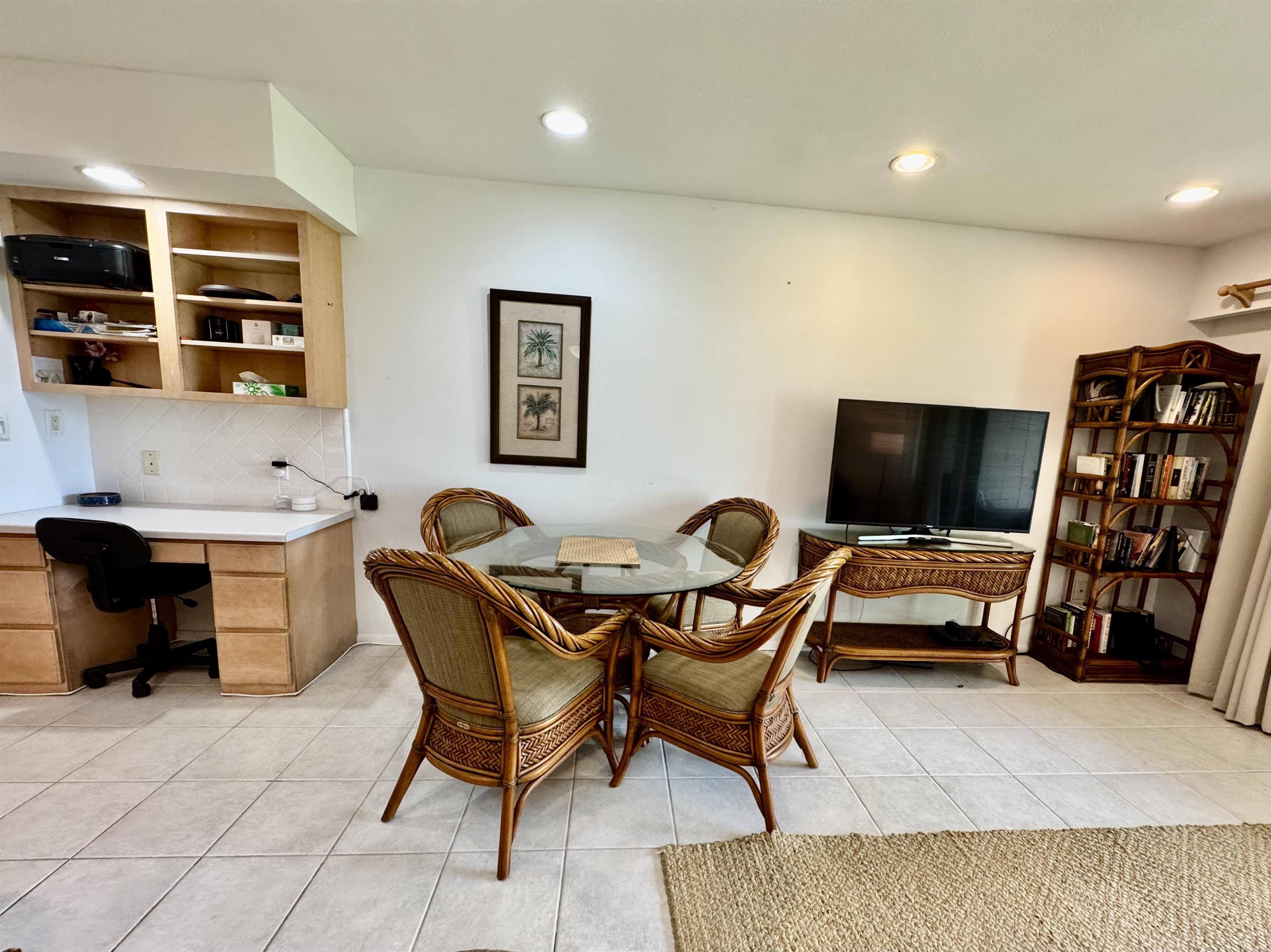 Wavecrest condo # A110, Kaunakakai, Hawaii - photo 8 of 20