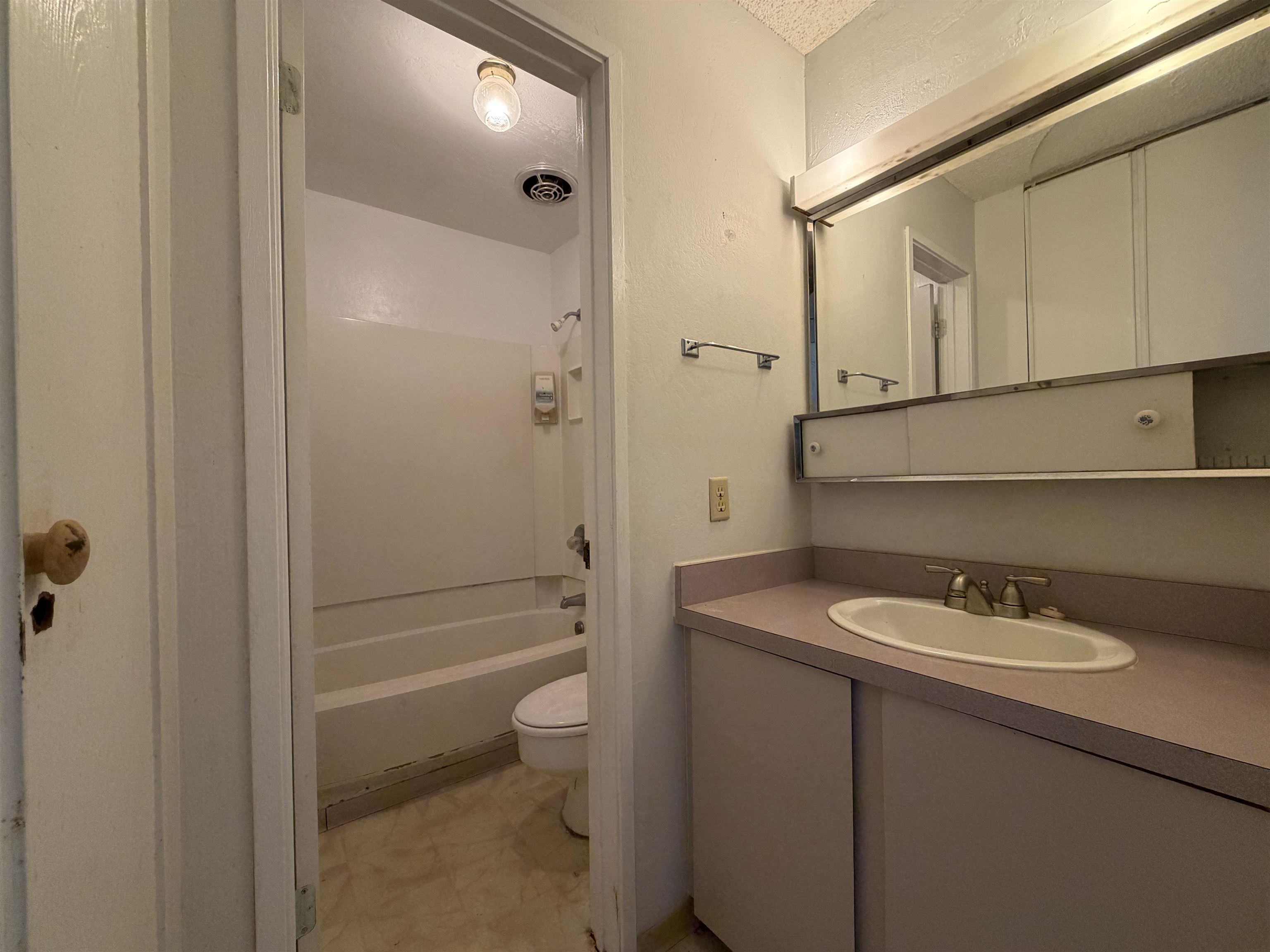 Wavecrest condo # A115, Kaunakakai, Hawaii - photo 14 of 33