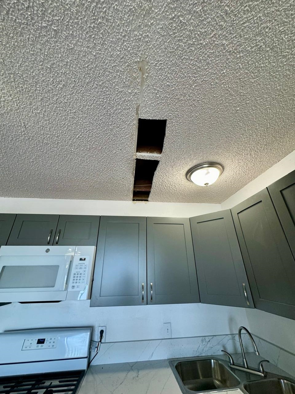 Wavecrest condo # A213, Kaunakakai, Hawaii - photo 8 of 26